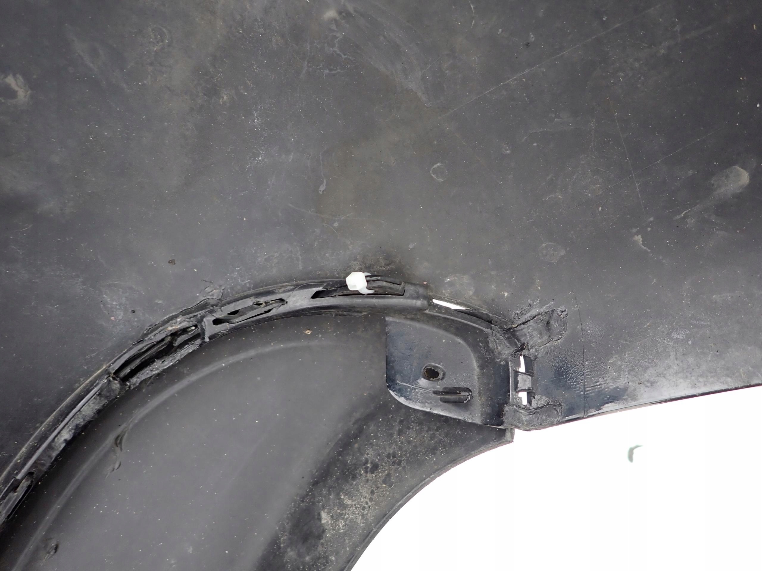 MERCEDES W213 E-KLASA sedan 16- bumper rear part PDC
