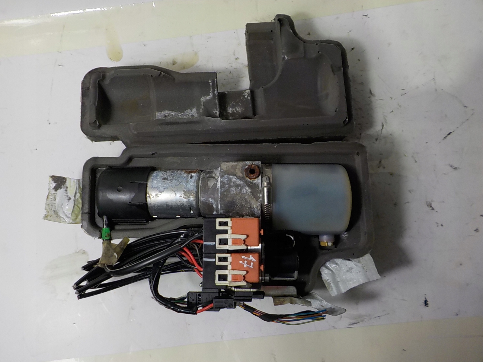 BMW 1 E82 E88 Pumpe dach 7171303-05 109999