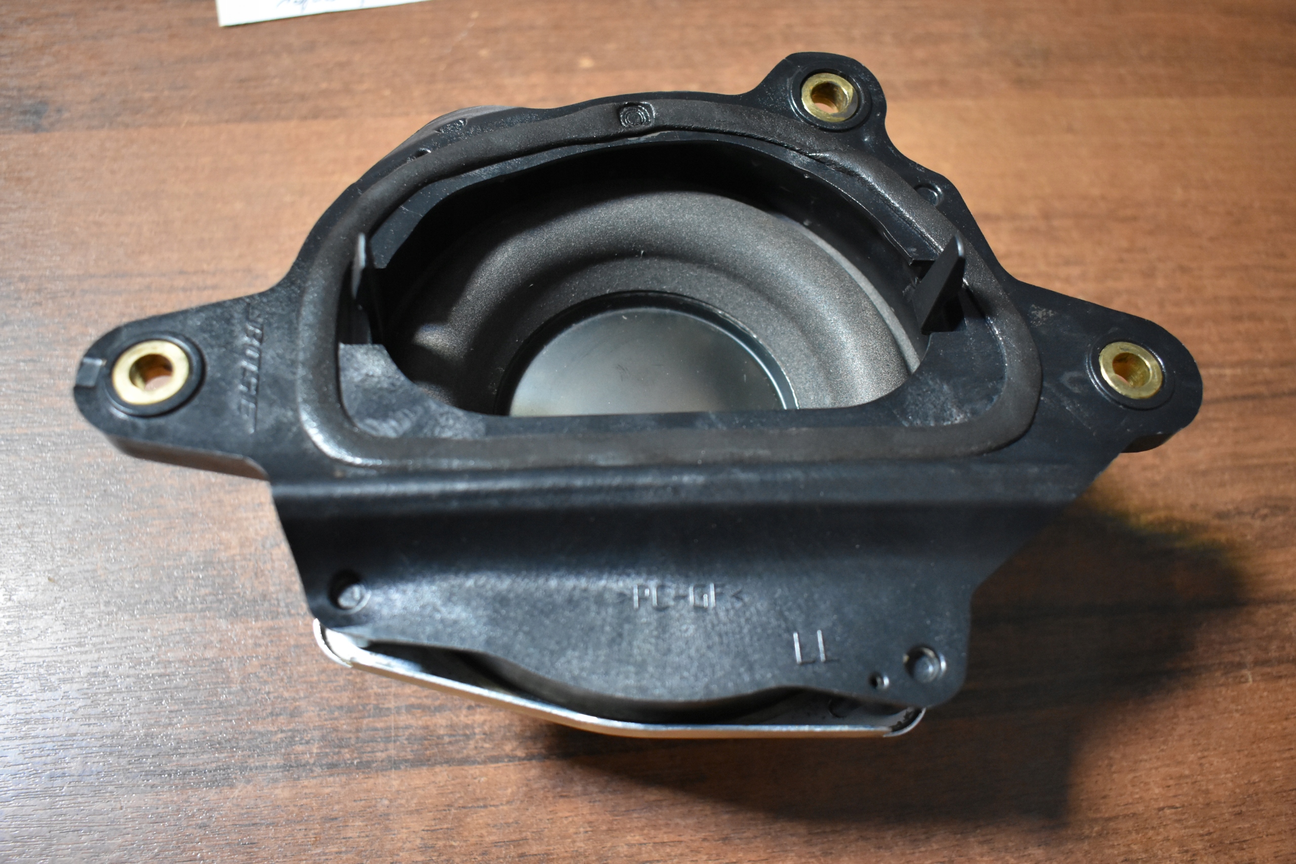 SUBWOOFER speaker BOSE PORSCHE 991 1 9