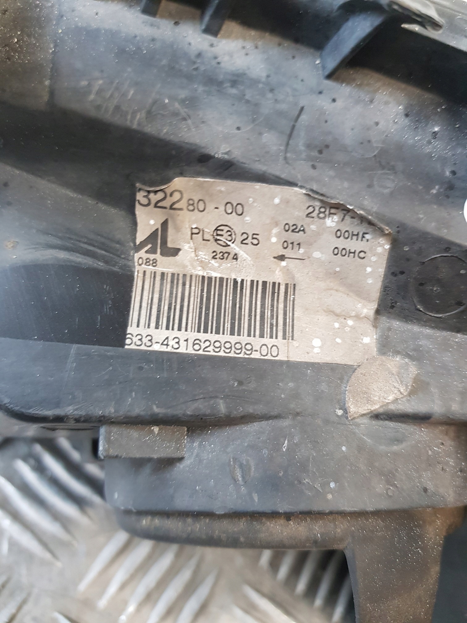 light right front PEUGEOT 307 LIFT 05R