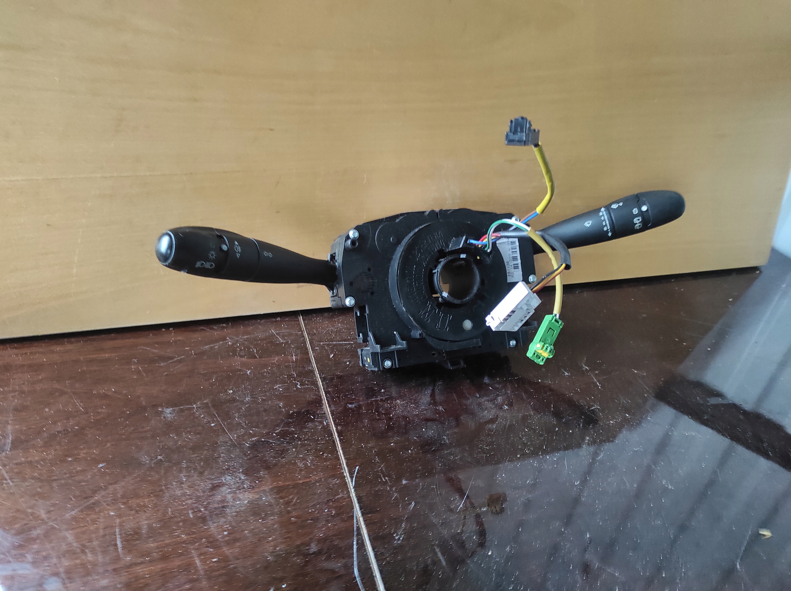 DEVIO LUCI TERGICRISTALLO TERGI PAJAK PEUGEOT 207 96630730XT