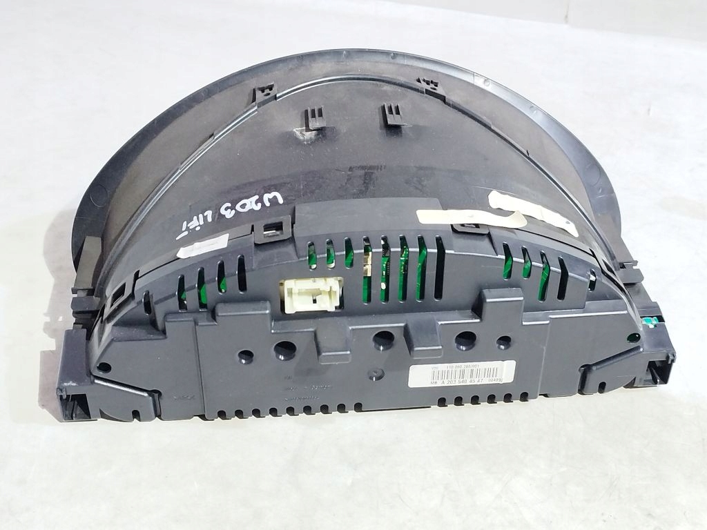 Mercedes C klasa W203 dials A2035404547