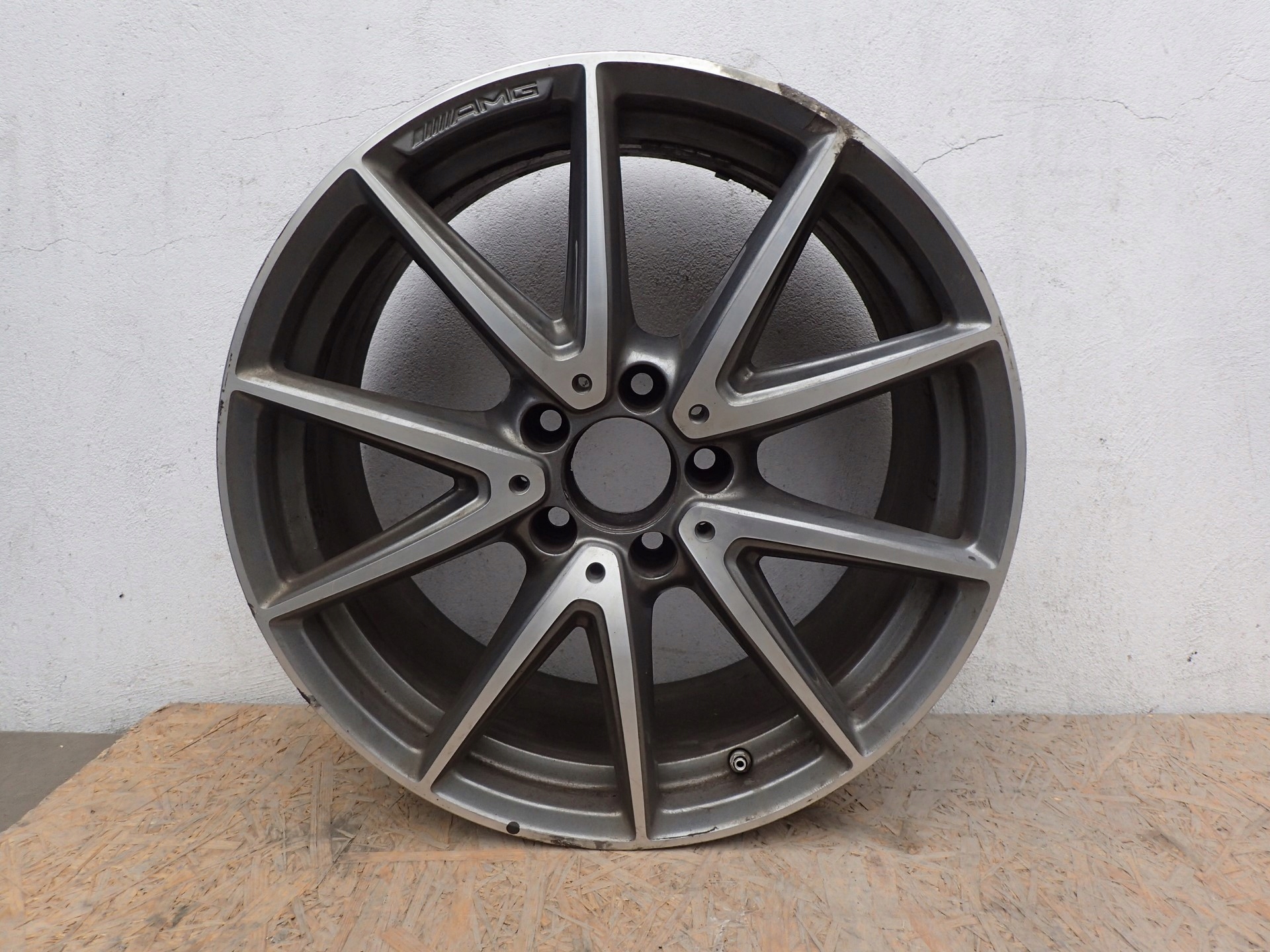 disk hliníkový MERCEDES A KLASA 176 AMG 18\