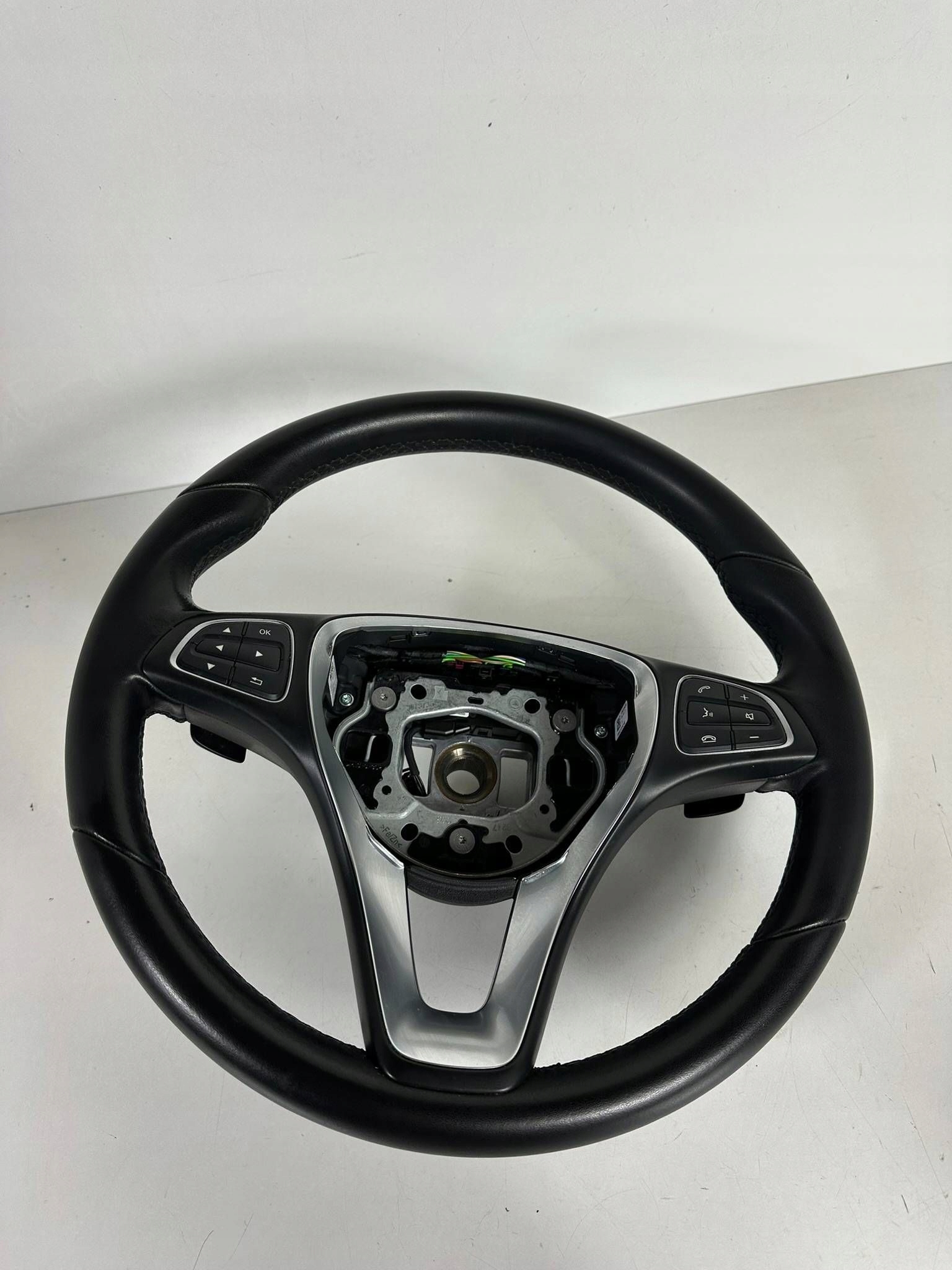 Mercedes-Benz GLA W156 2017 lenkrad A0014608903