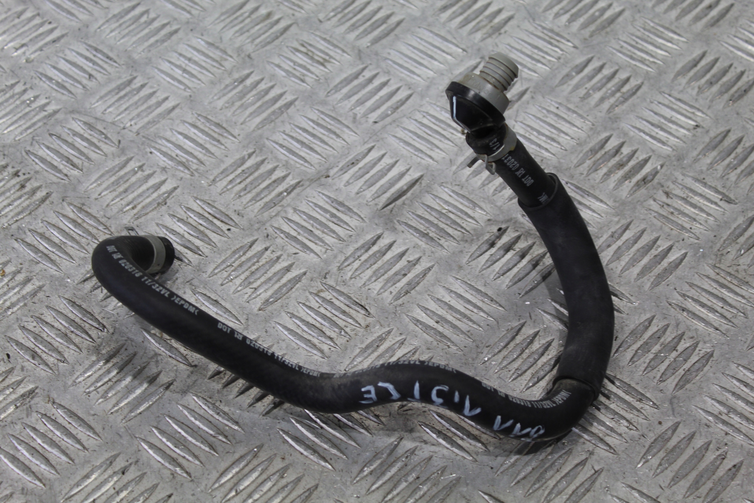 hose wiring vacual QASHQAI J11 LIFT