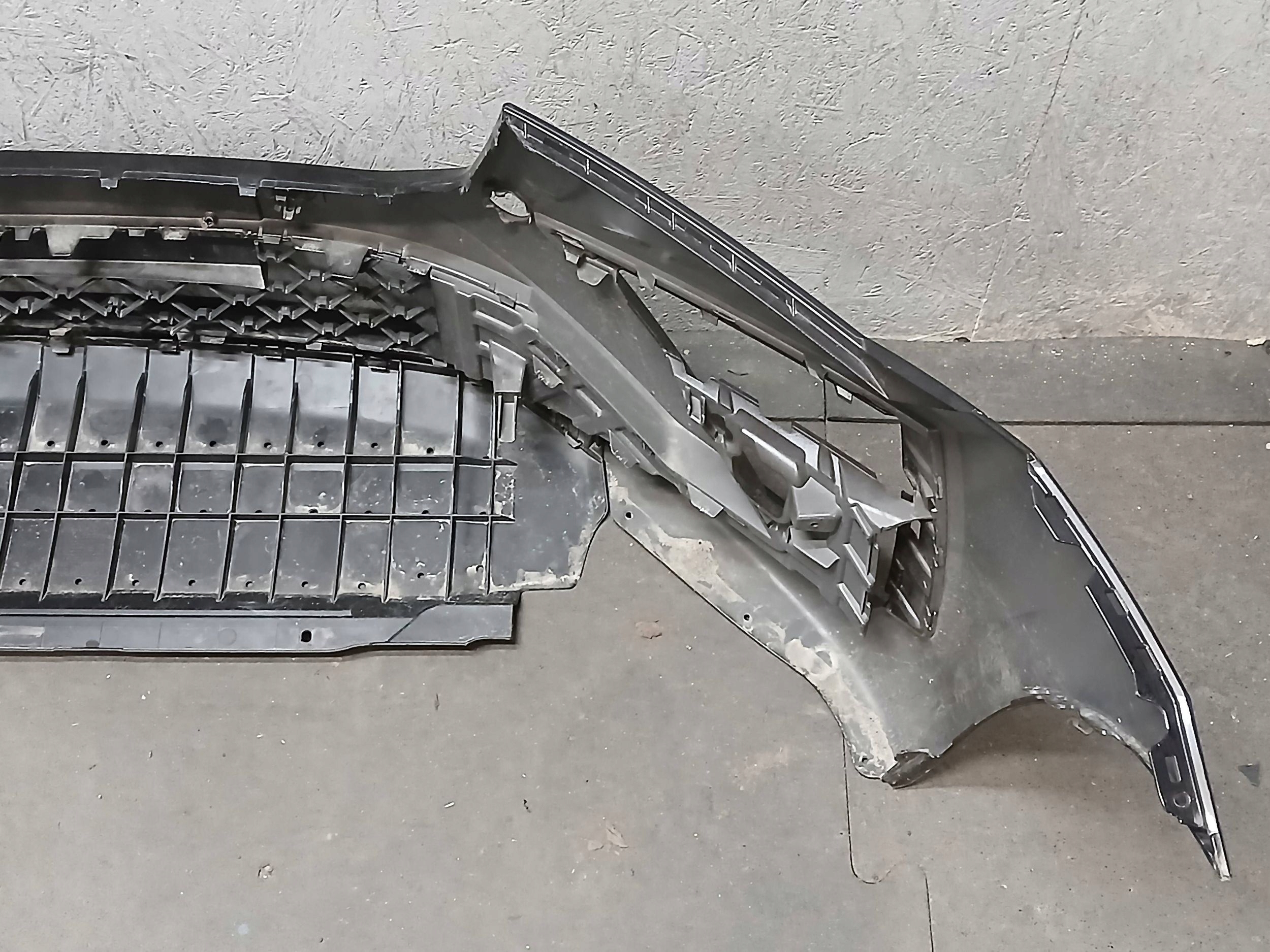 Pare choc Avant SKODA SCALA