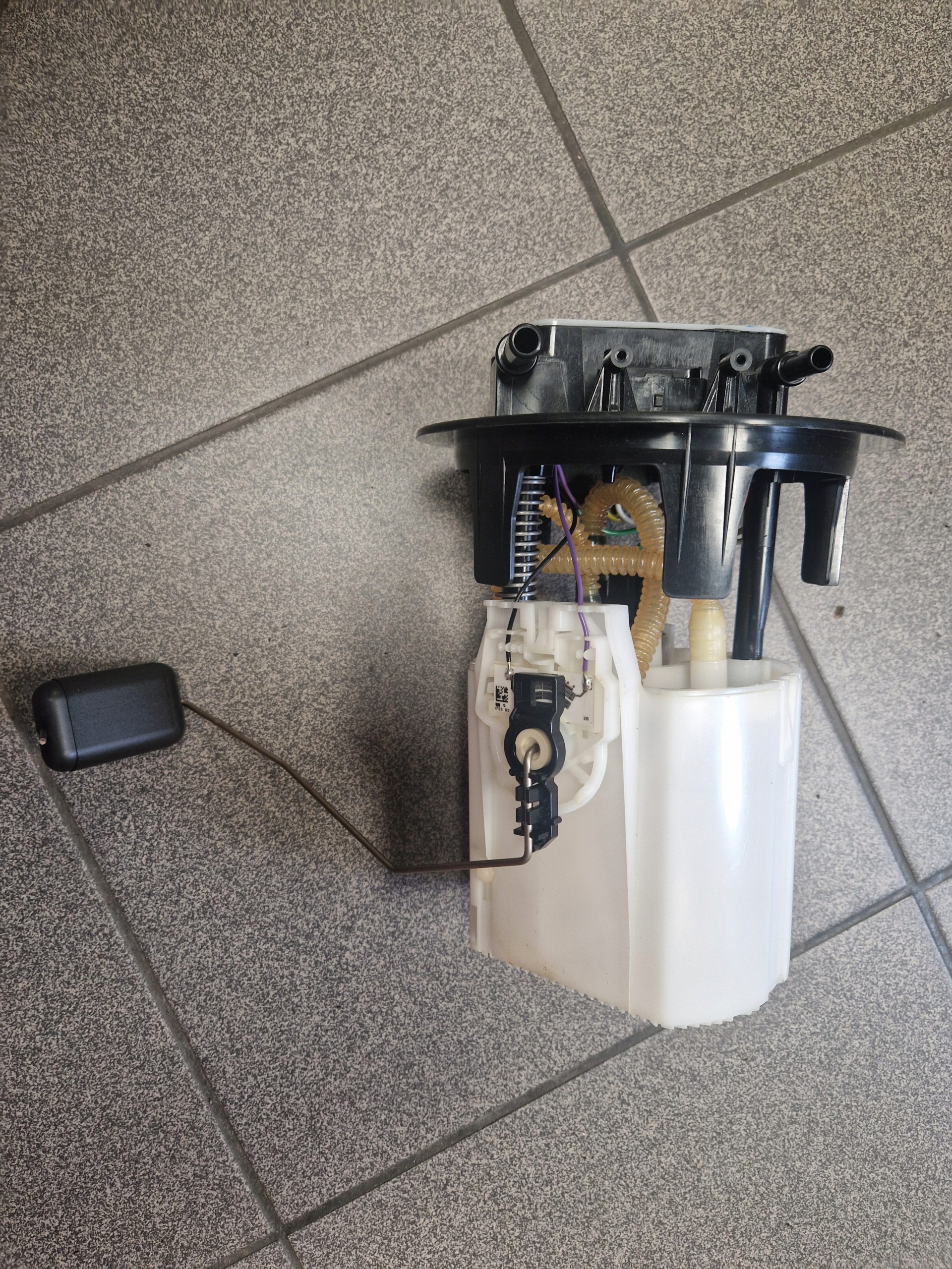 feed pump CITROEN DS3 CROSSBACK 1,5BLUEHDI