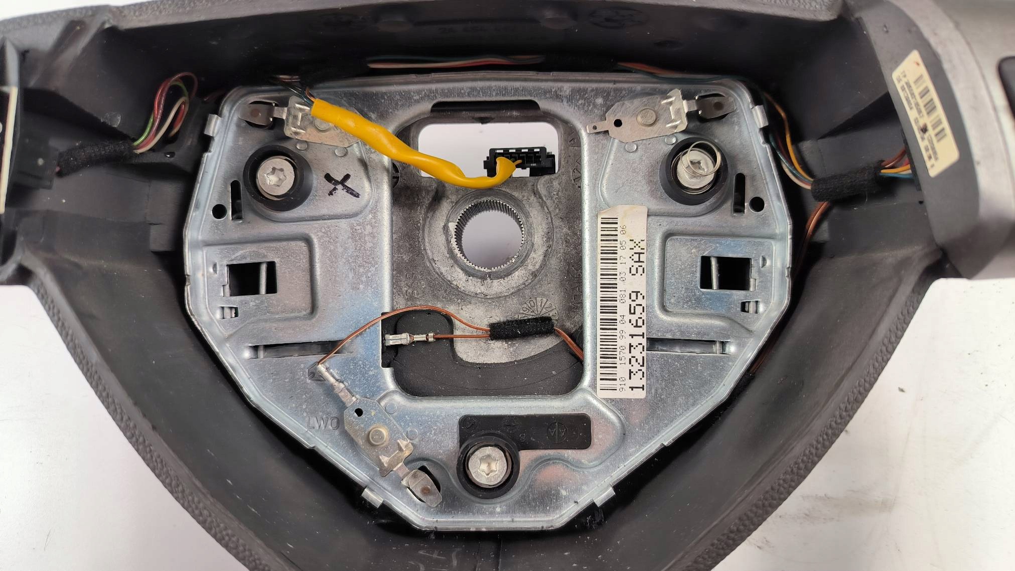 lenkrad 13231659 OPEL ZAFIRA B