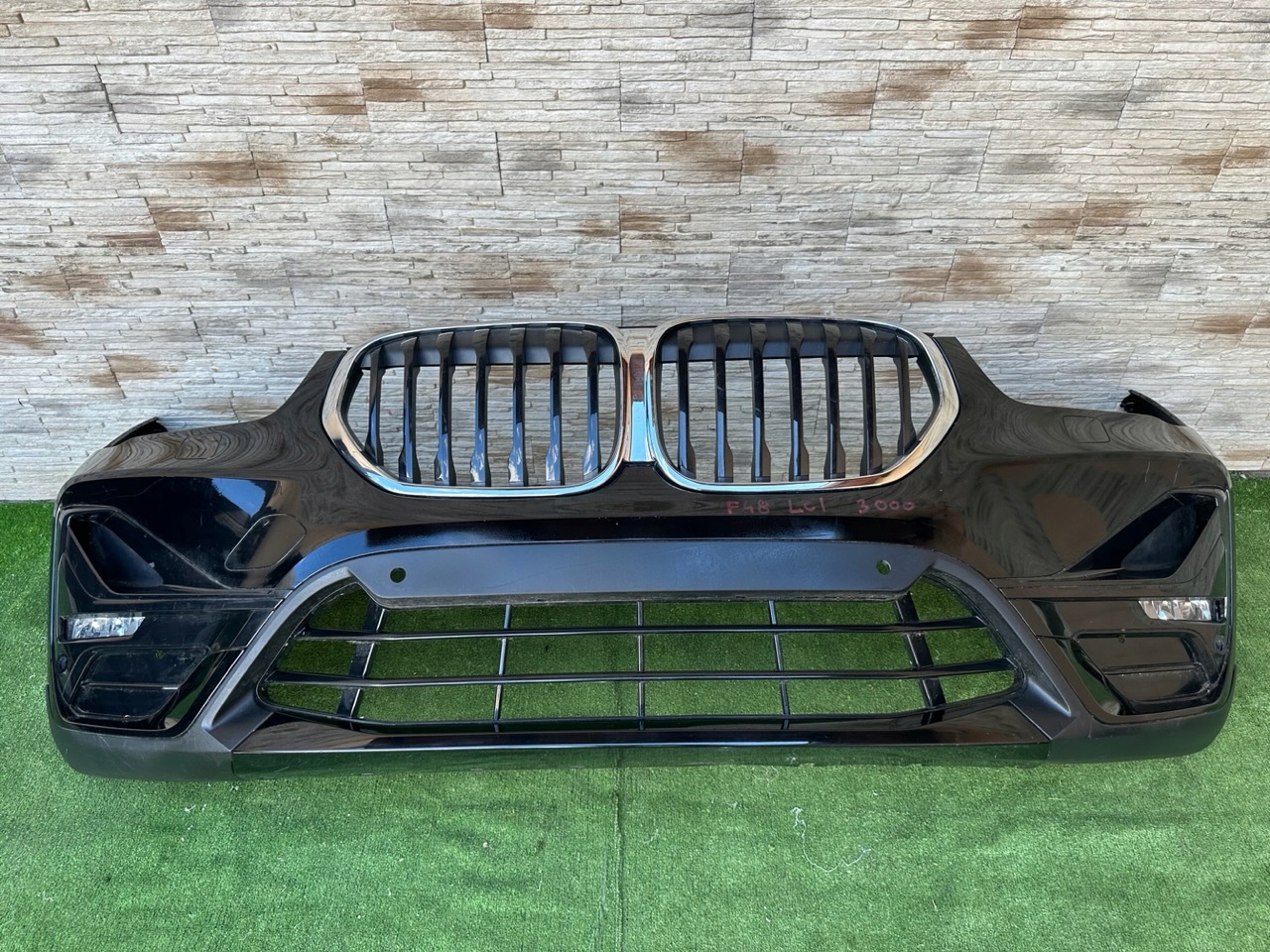 ZDERZAK BMW X1 F48 KOMPLETNY LCI LIFT POD SPRYSKI za 3000 zł z PRUSICE ...