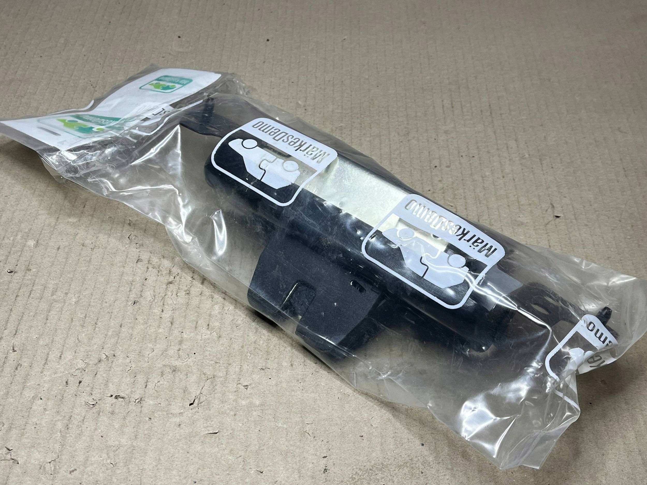 lock bonnet pickup Peugeot 208 II 8719F8