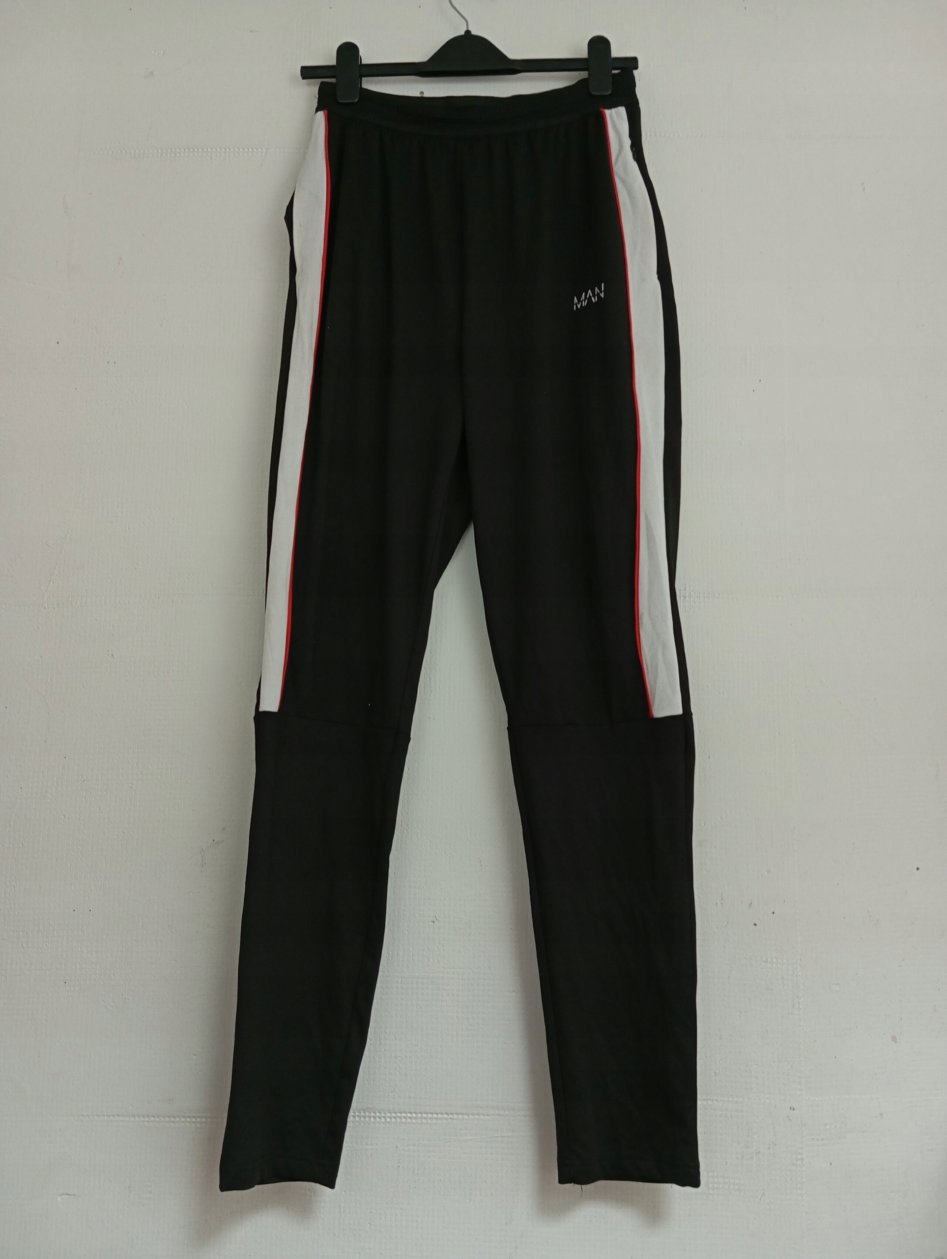 boohoo Man active Spodnie dresowe M Kolekcja active