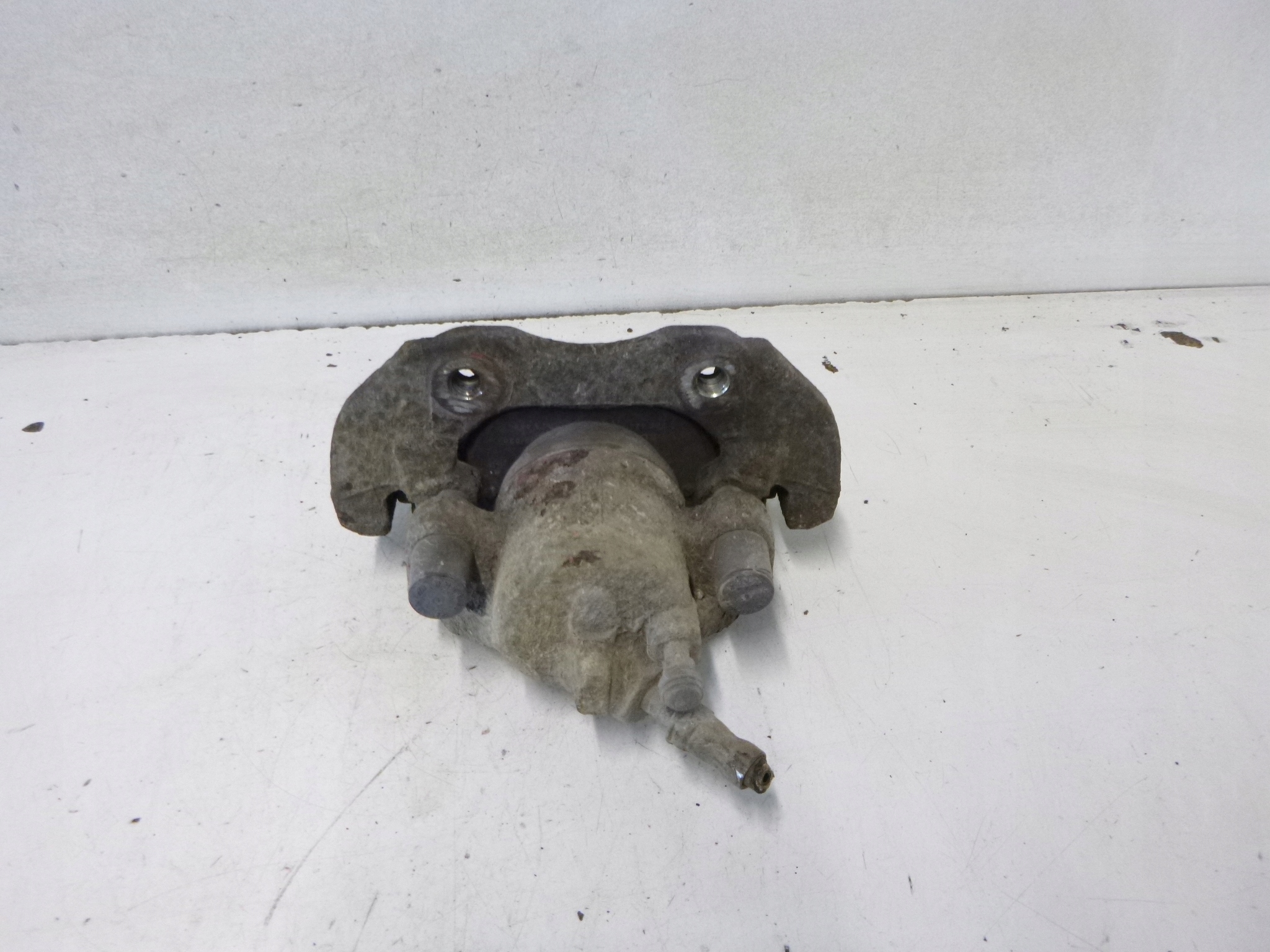 třmen brzdový předek Ford C-Max 1.6 2005r.
