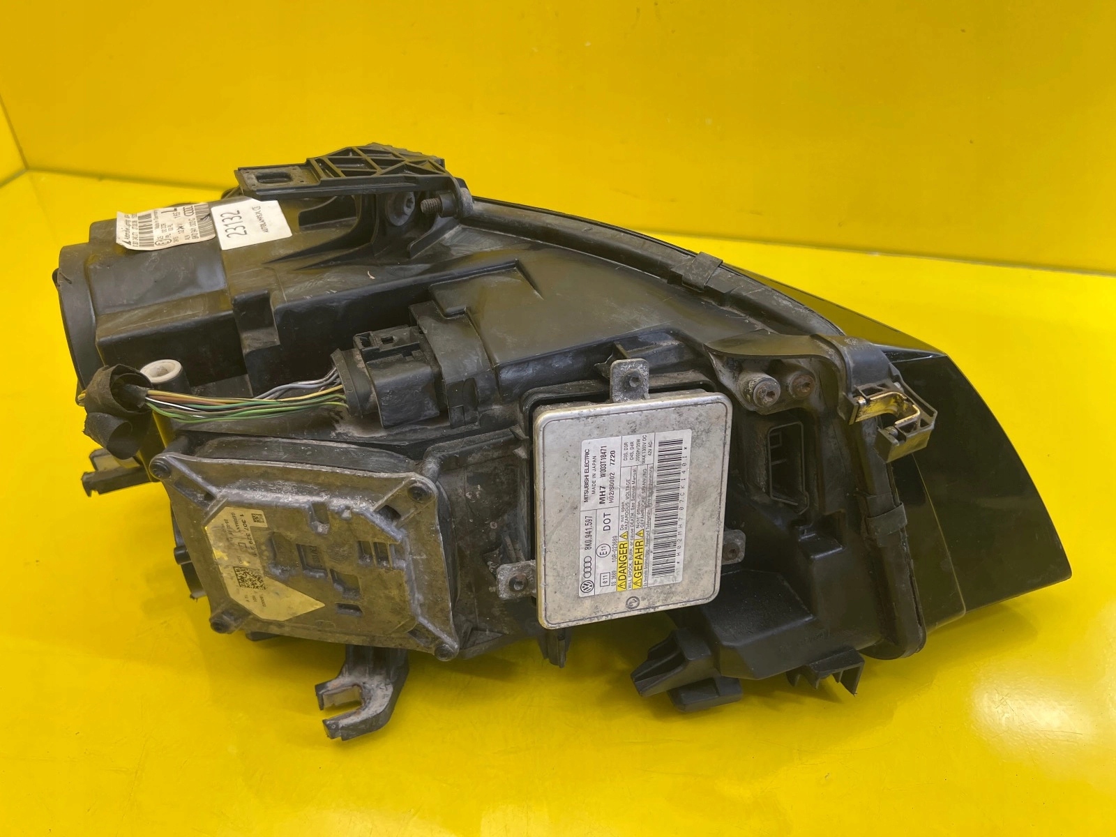 light left Audi A4 B8 8K0 Xenon non-setting 8K0941003C