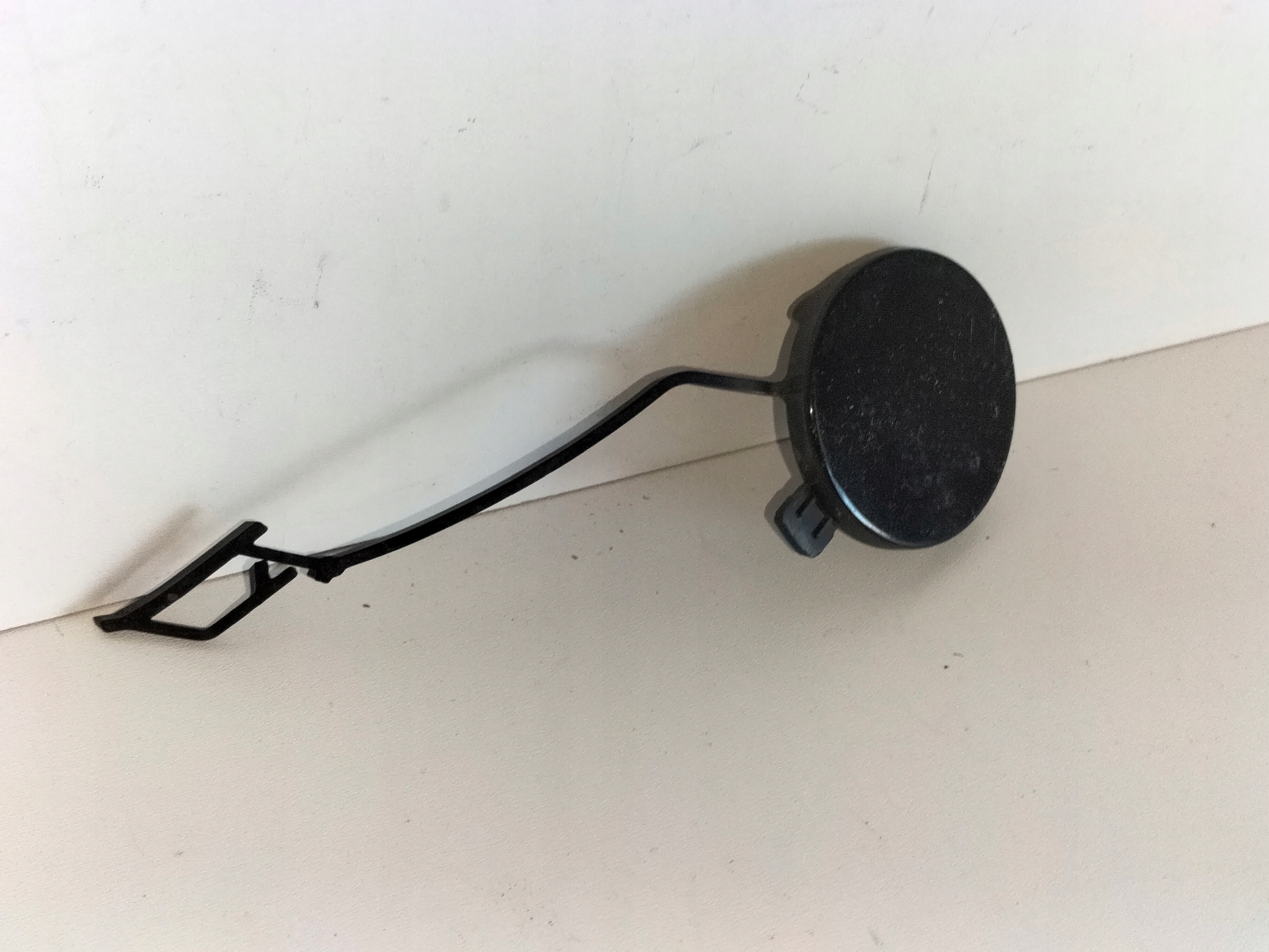 towing hook cap of a bumper front left VW TOUAREG III 18