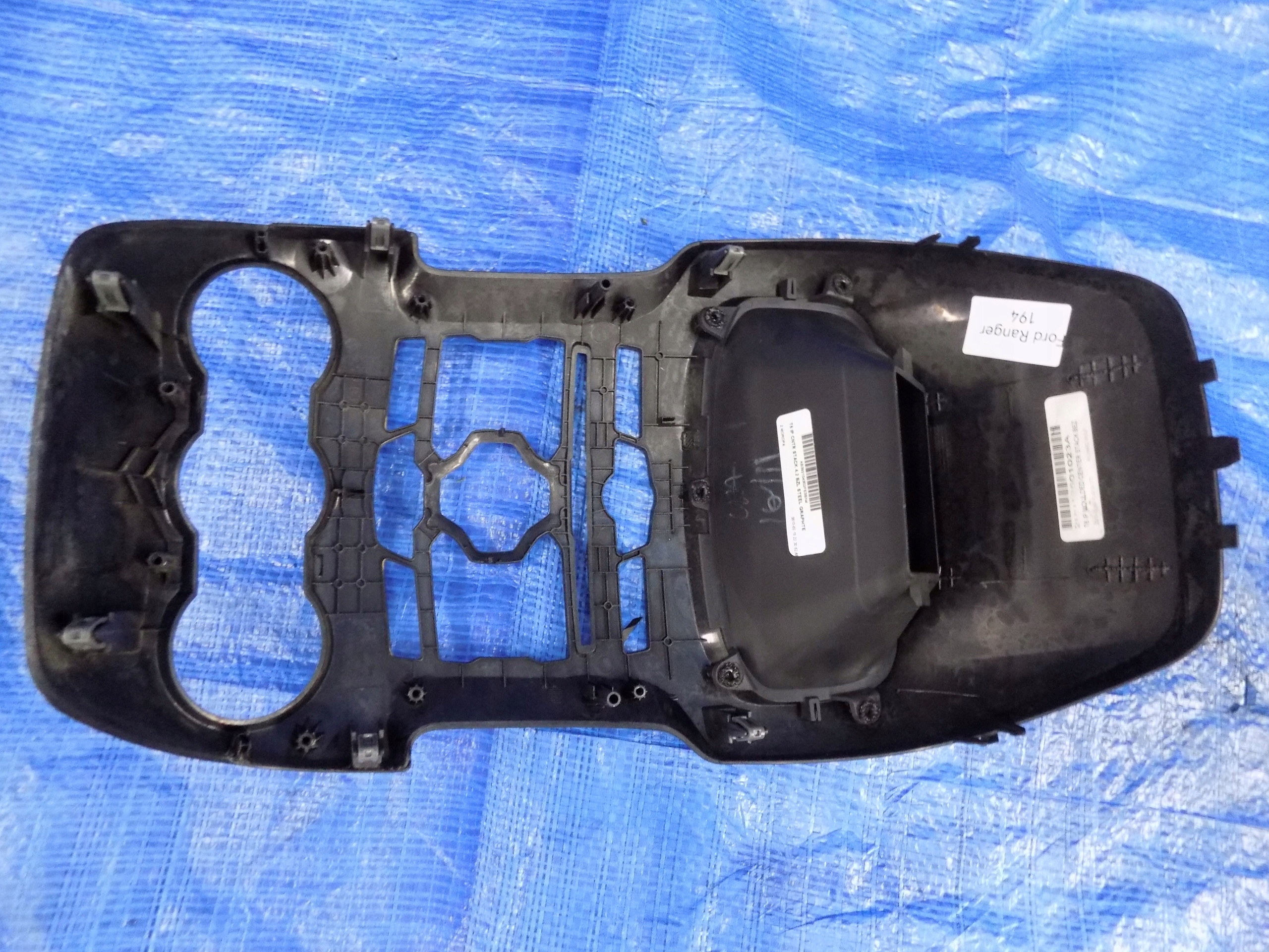 frame grid RADIA FORD RANGER III 12