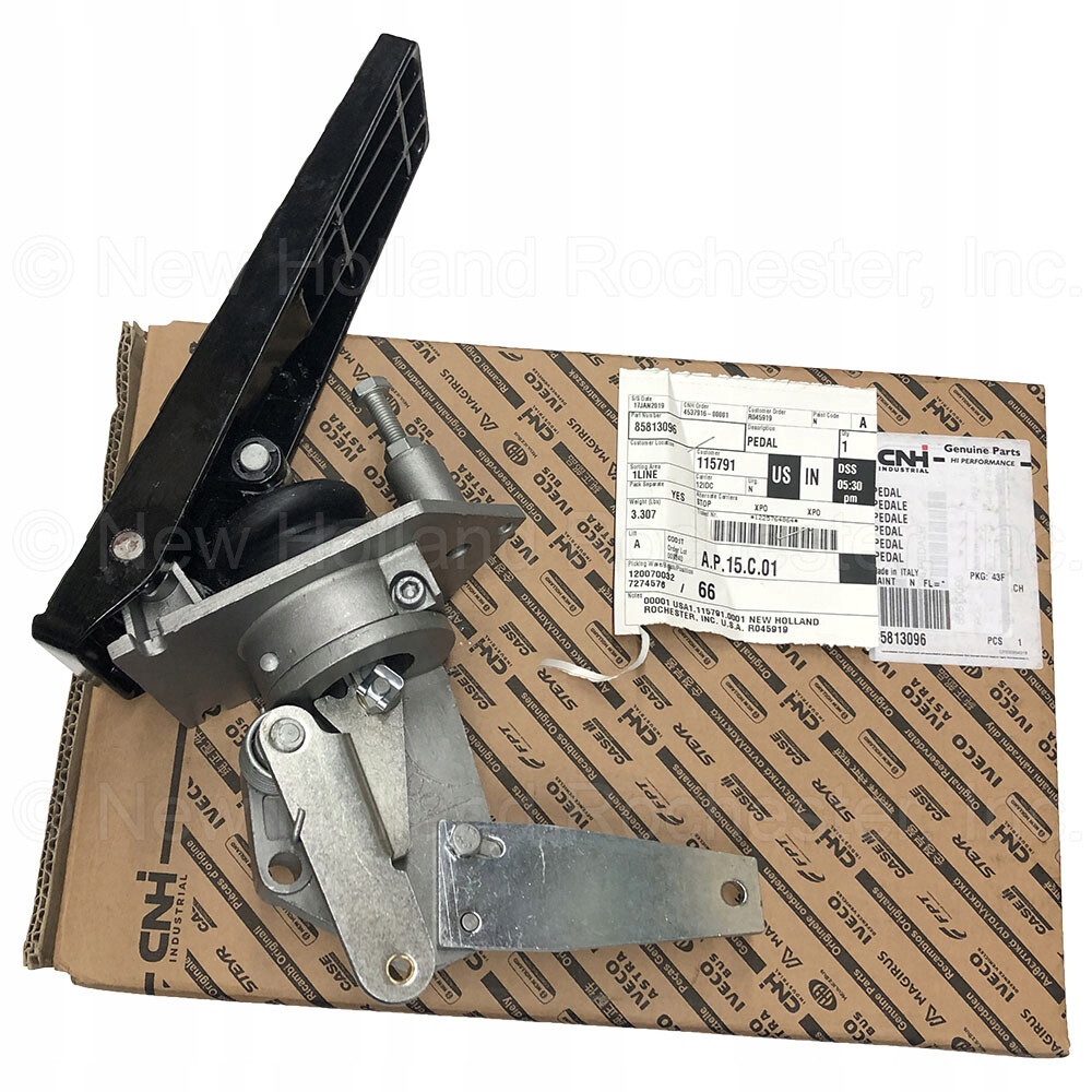 Plynový Pedál Originál Rypadlo-nakladač Case New Holland