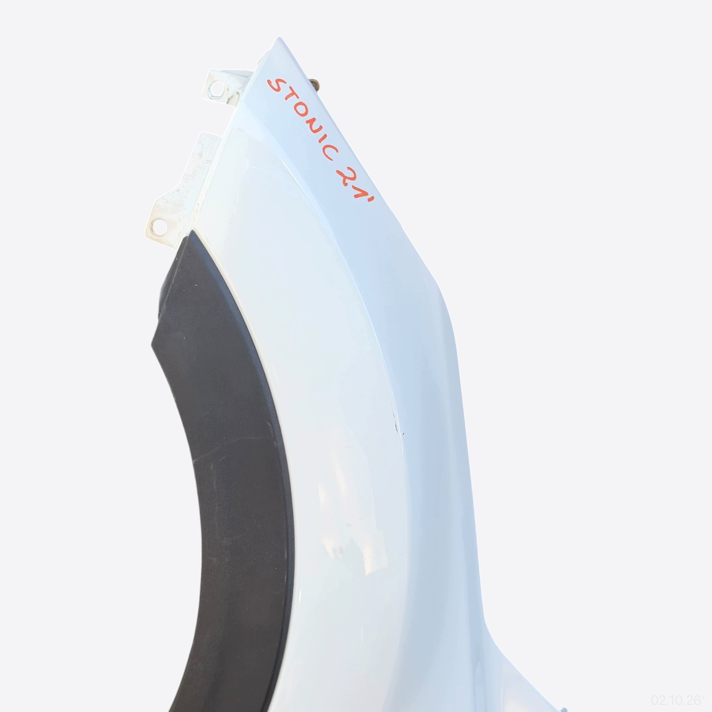 fender front left KIA STONIC 2021 year