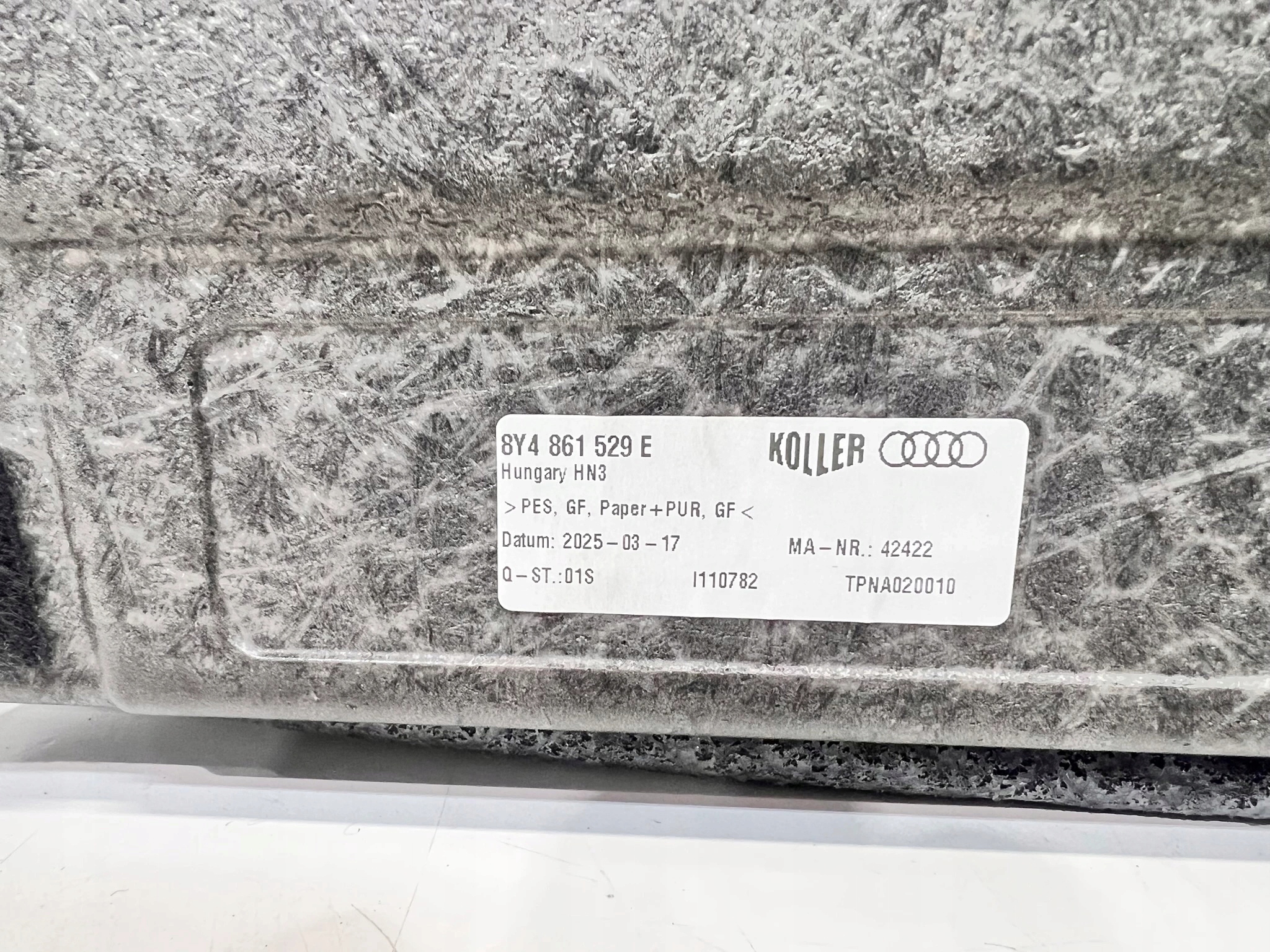 floor boot carpet AUDI A3 8Y SPORTBACK 8Y4861529E