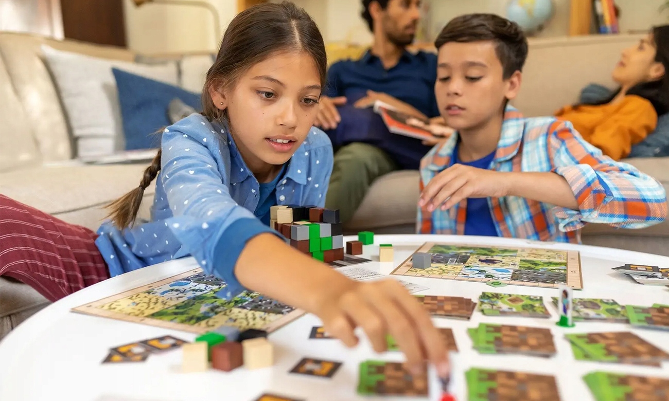 Gra Planszowa Minecraft Builders & Biomes XL Płeć chłopcy