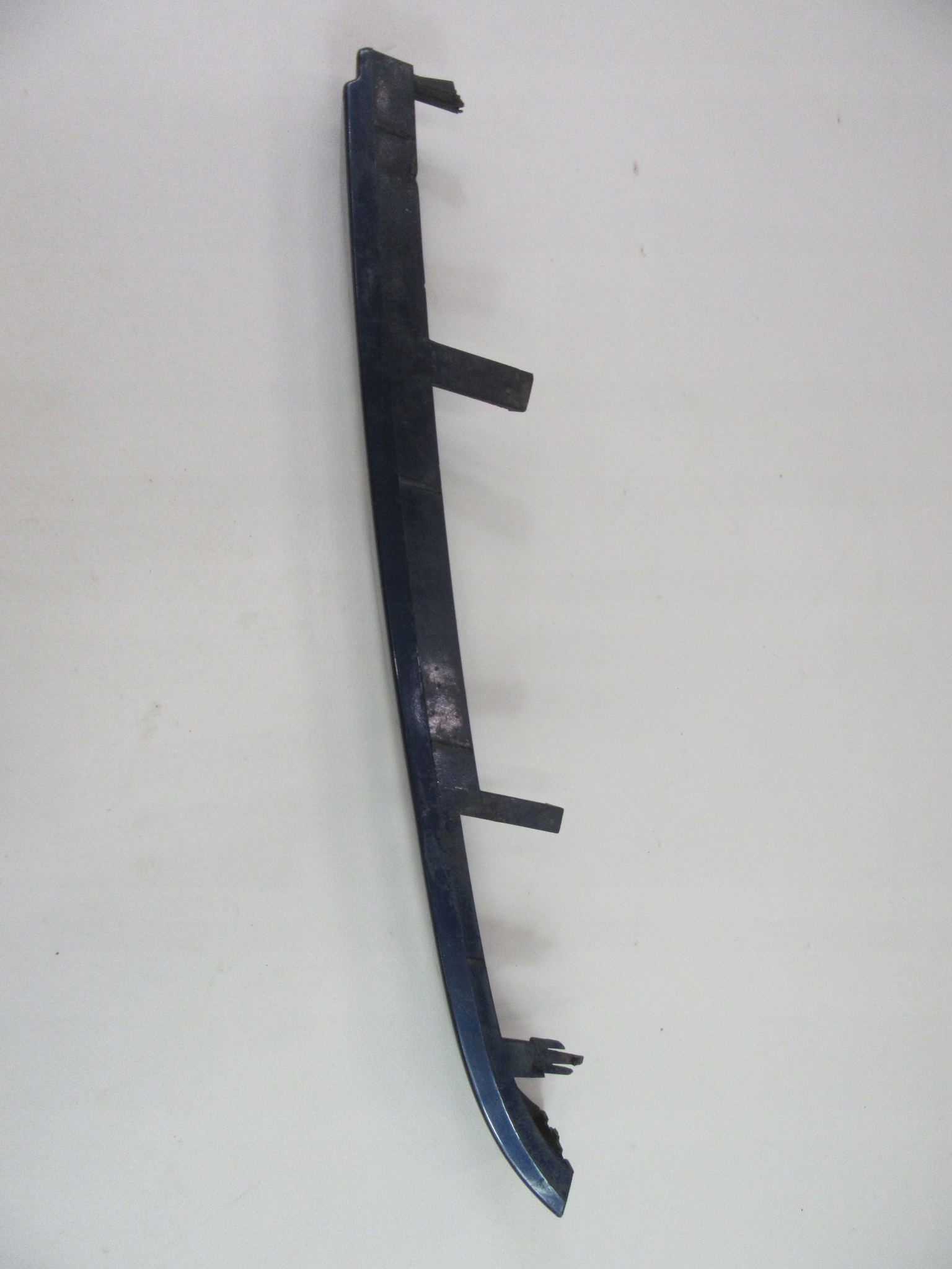moulding below lampe brewka right BMW e46 LCI LIFT sedan KOMBI