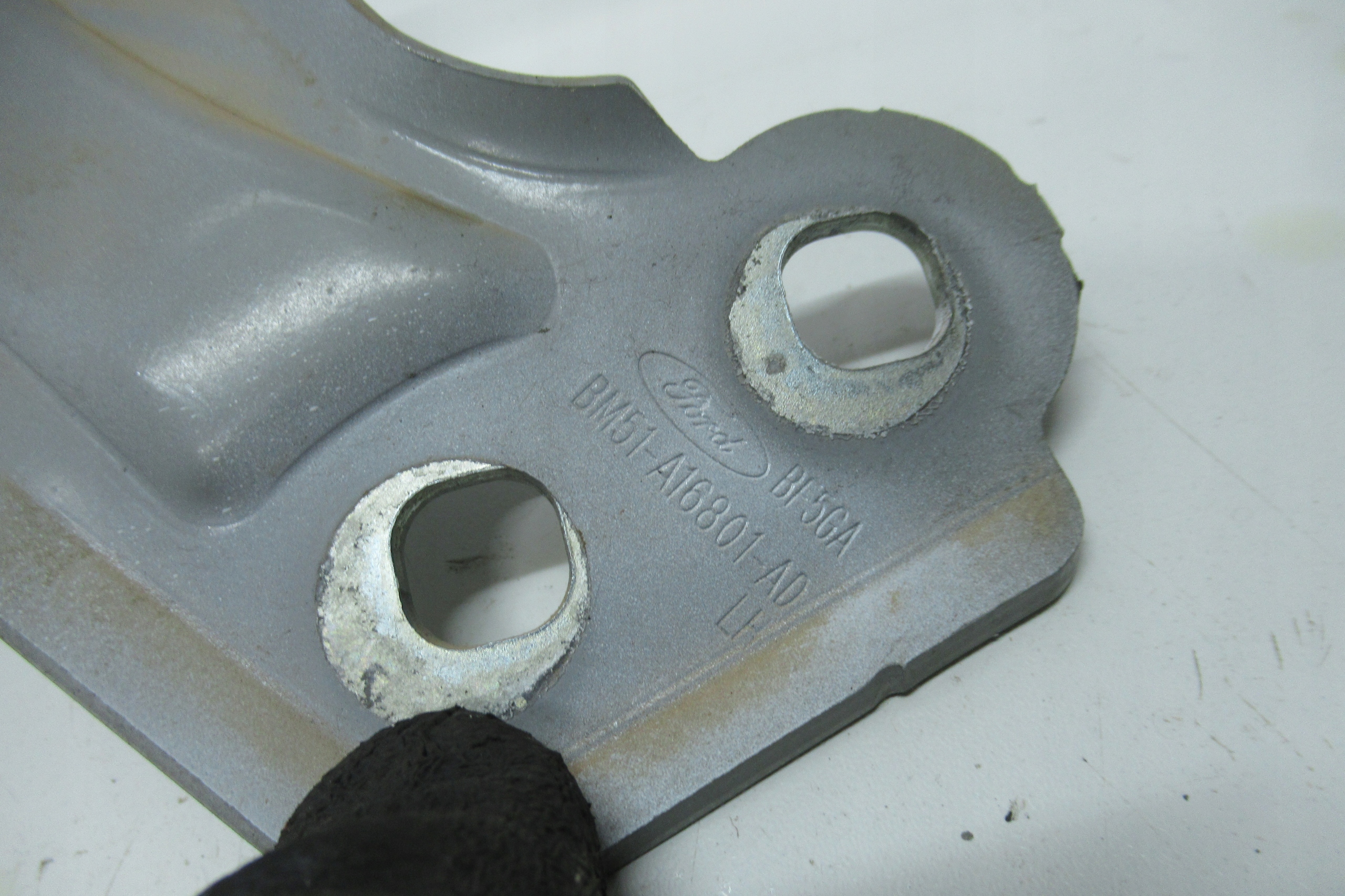 FORD FOCUS MK3 HB 14R hinge bonnets left