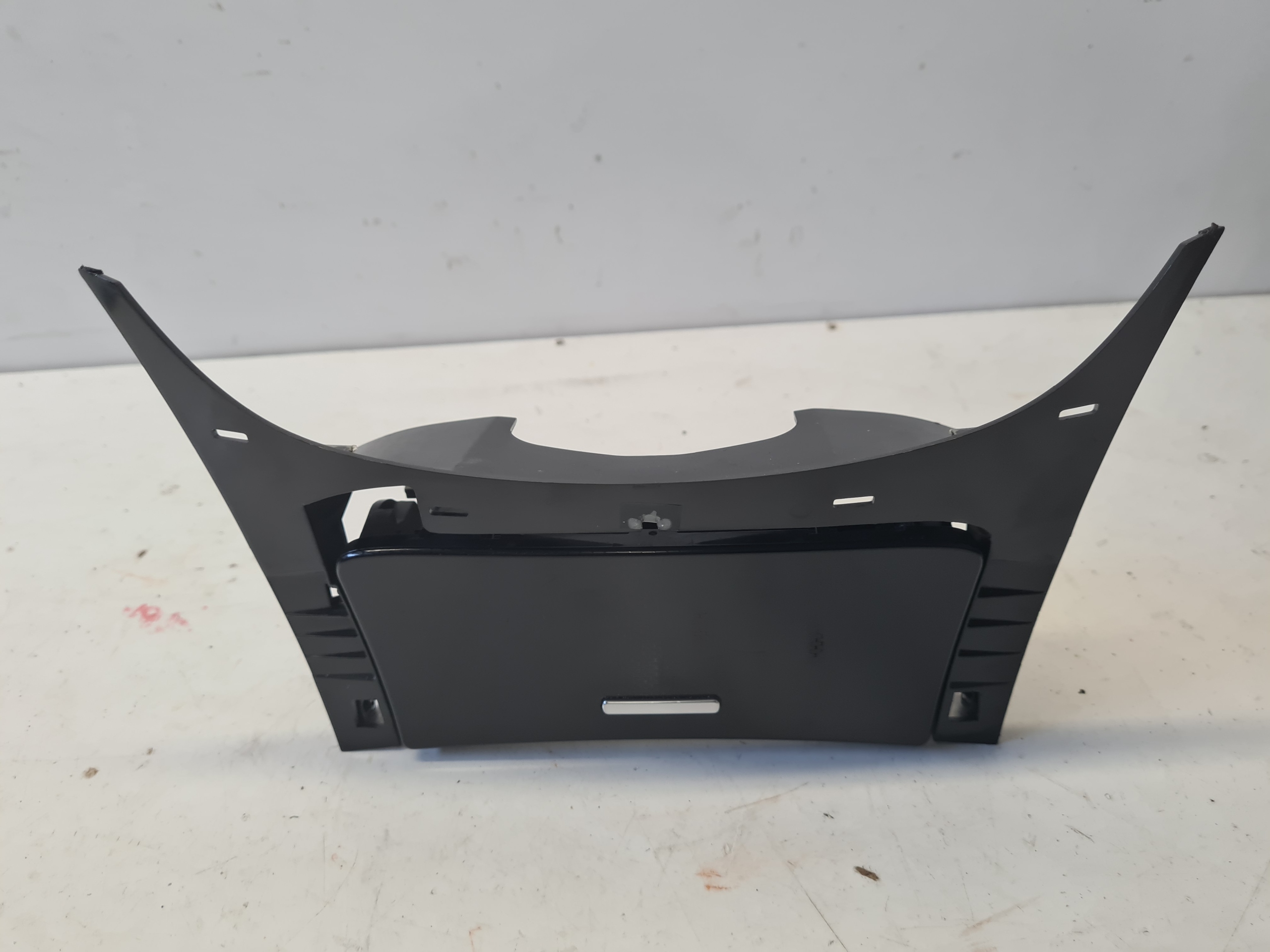 OPEL INSIGNIA A LIFT passenger compartment central ashtray