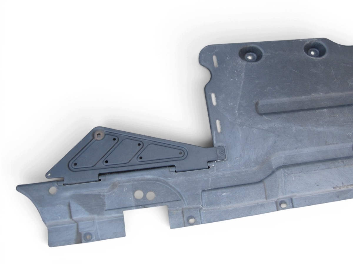 cover chassis left Mercedes W251 R-klasa Long