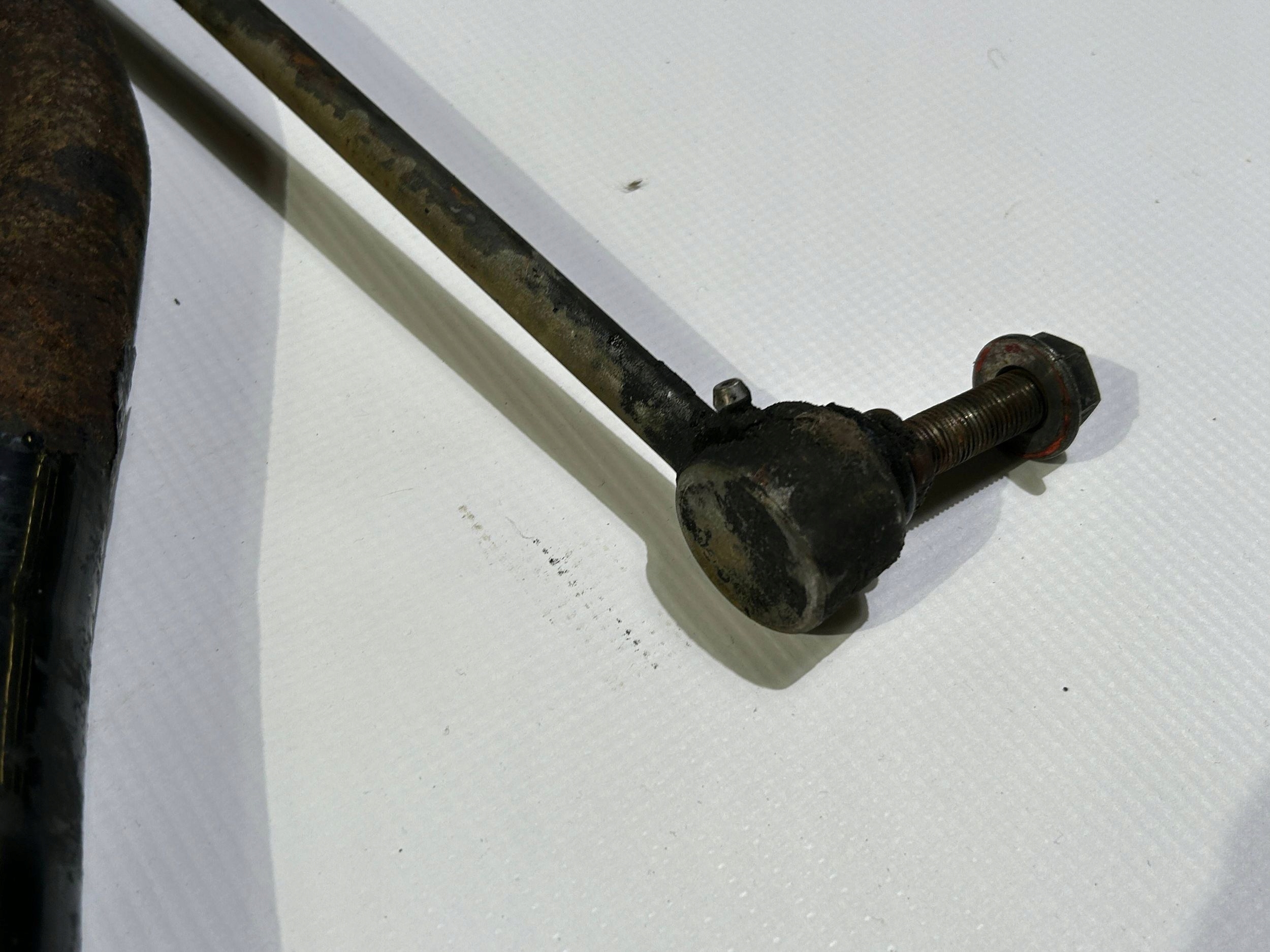stabilizer rod front front Ford Mustang GT 2011