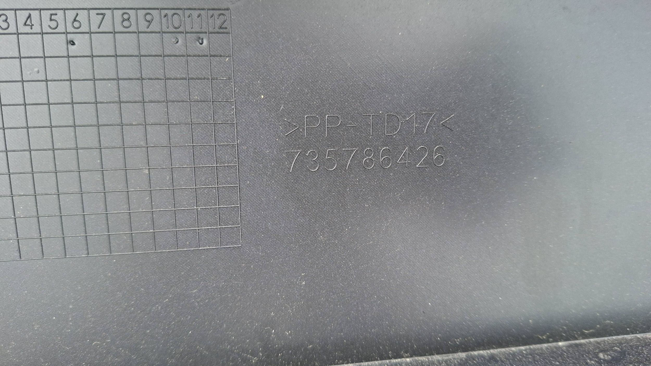 front bumper FIAT 600E ABARTH below 4X sensors PDC 2024