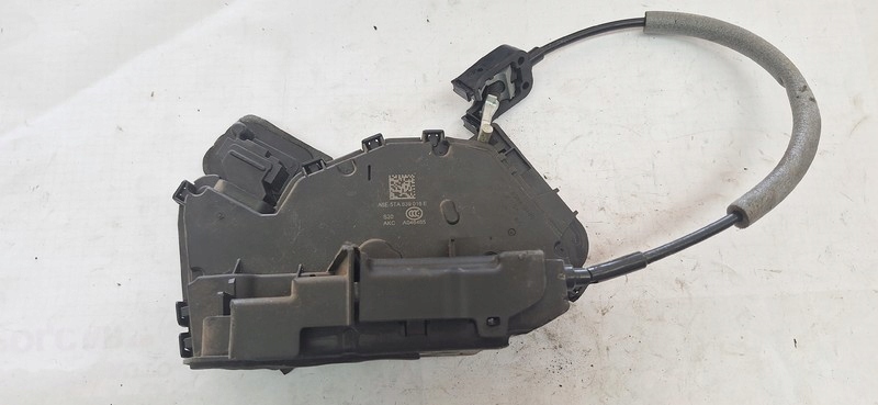 lock door SKODA RAPID II A6E5TA839016E
