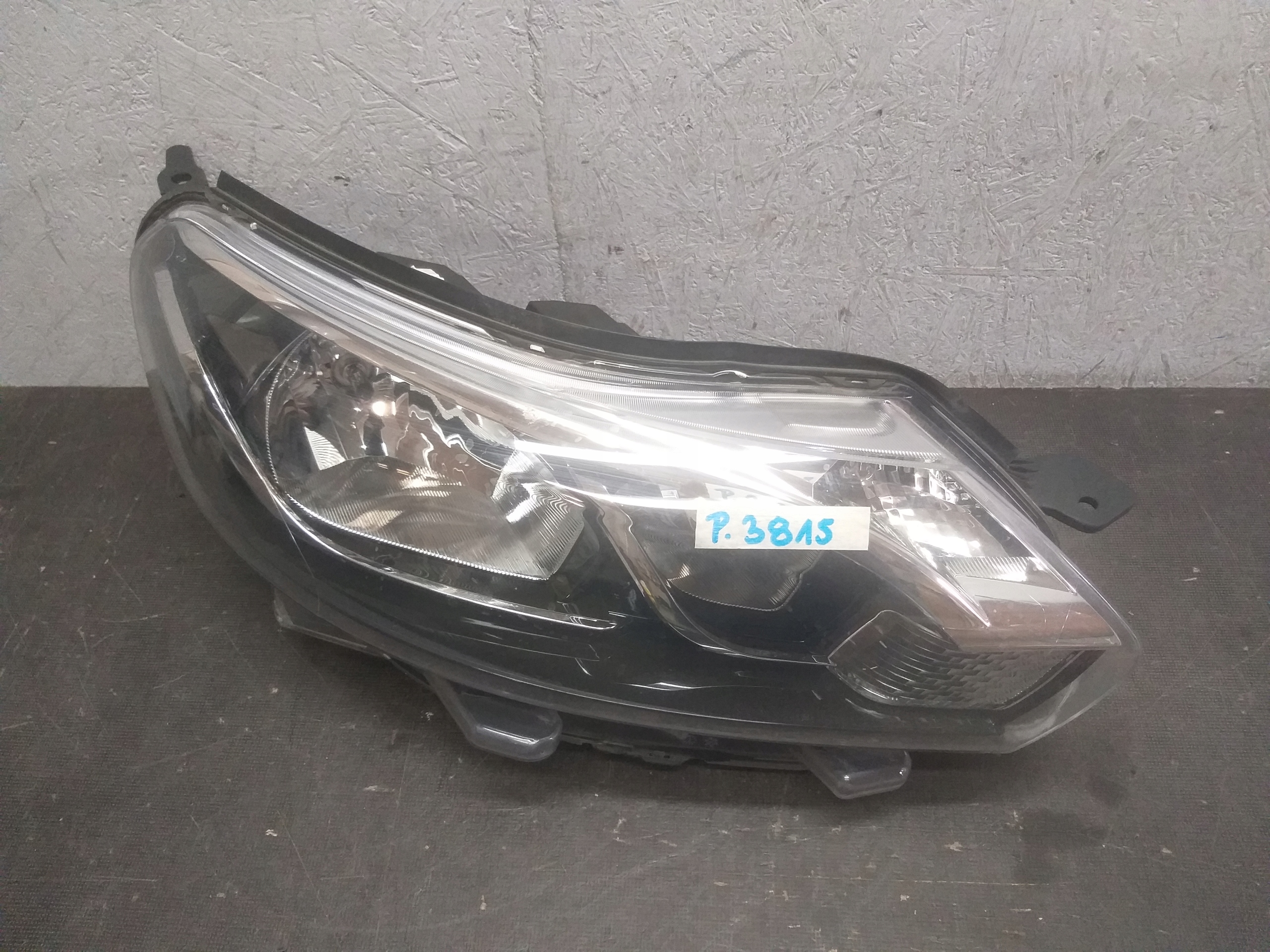 light front right TOYOTA PROACE 9808581180-00