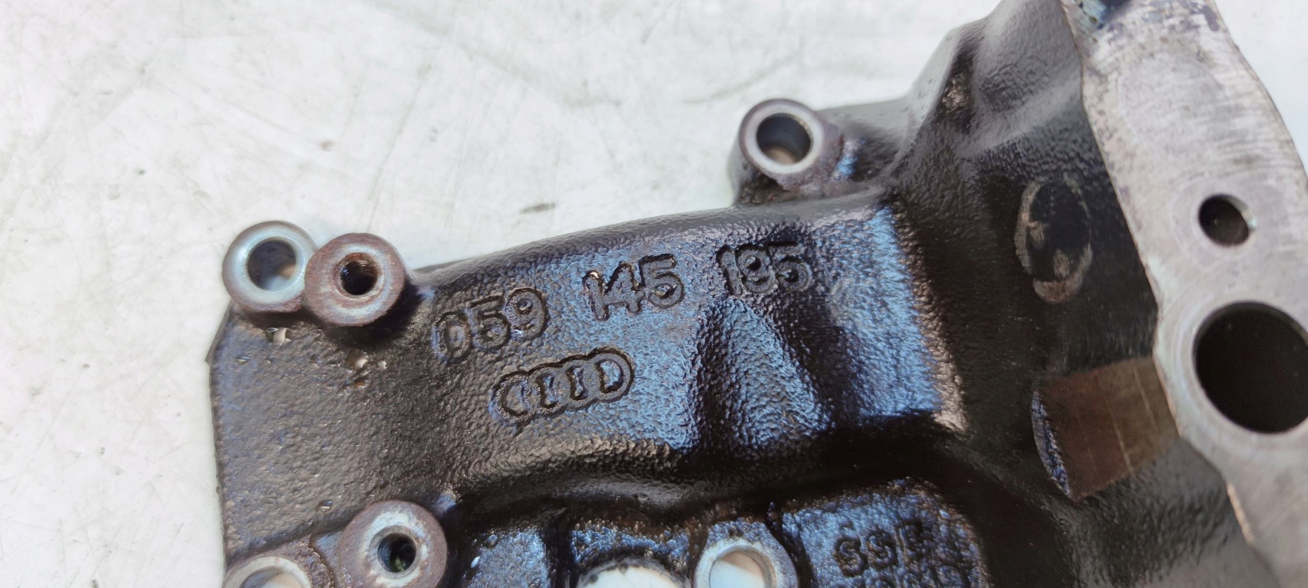SUPPORT PLAQUE SUPPORT POIGNÉE TURBINE AUDI A6 C7 A7 3.0 TDI 059145185