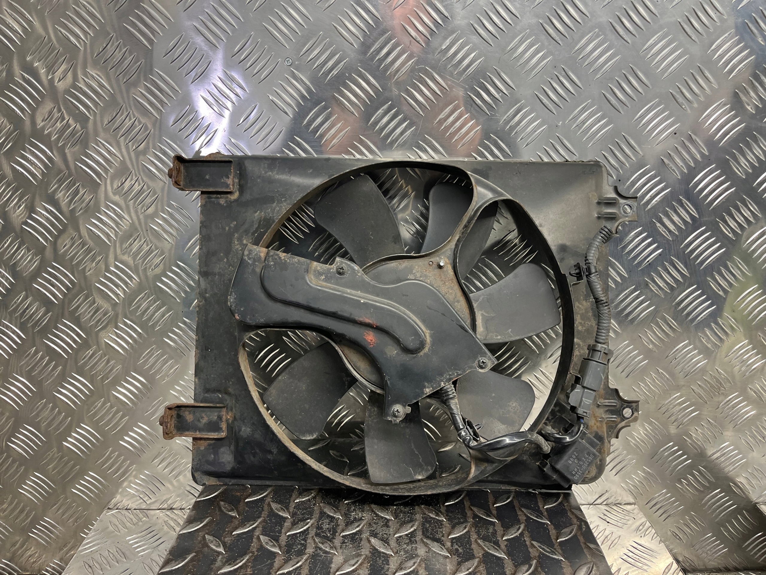 ventilátor chladiče HONDA CIVIC 8 UFO