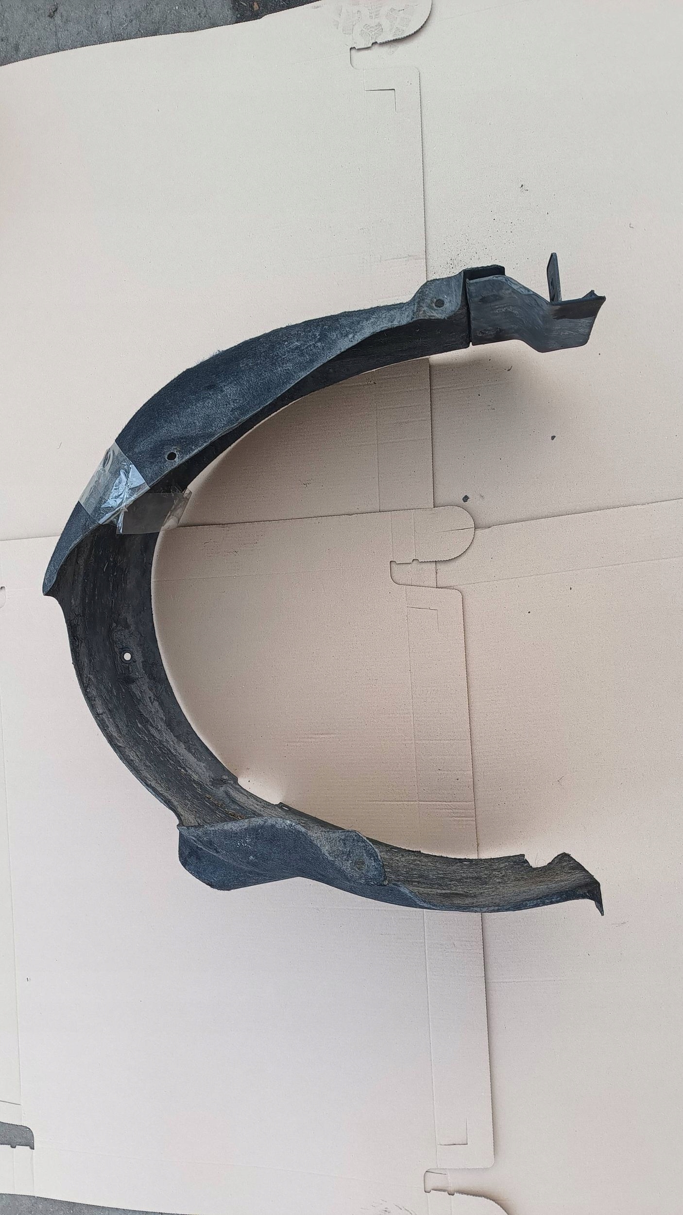 KIA CARENS IV mudguard left rear part left rear. 86830-A4000 2013