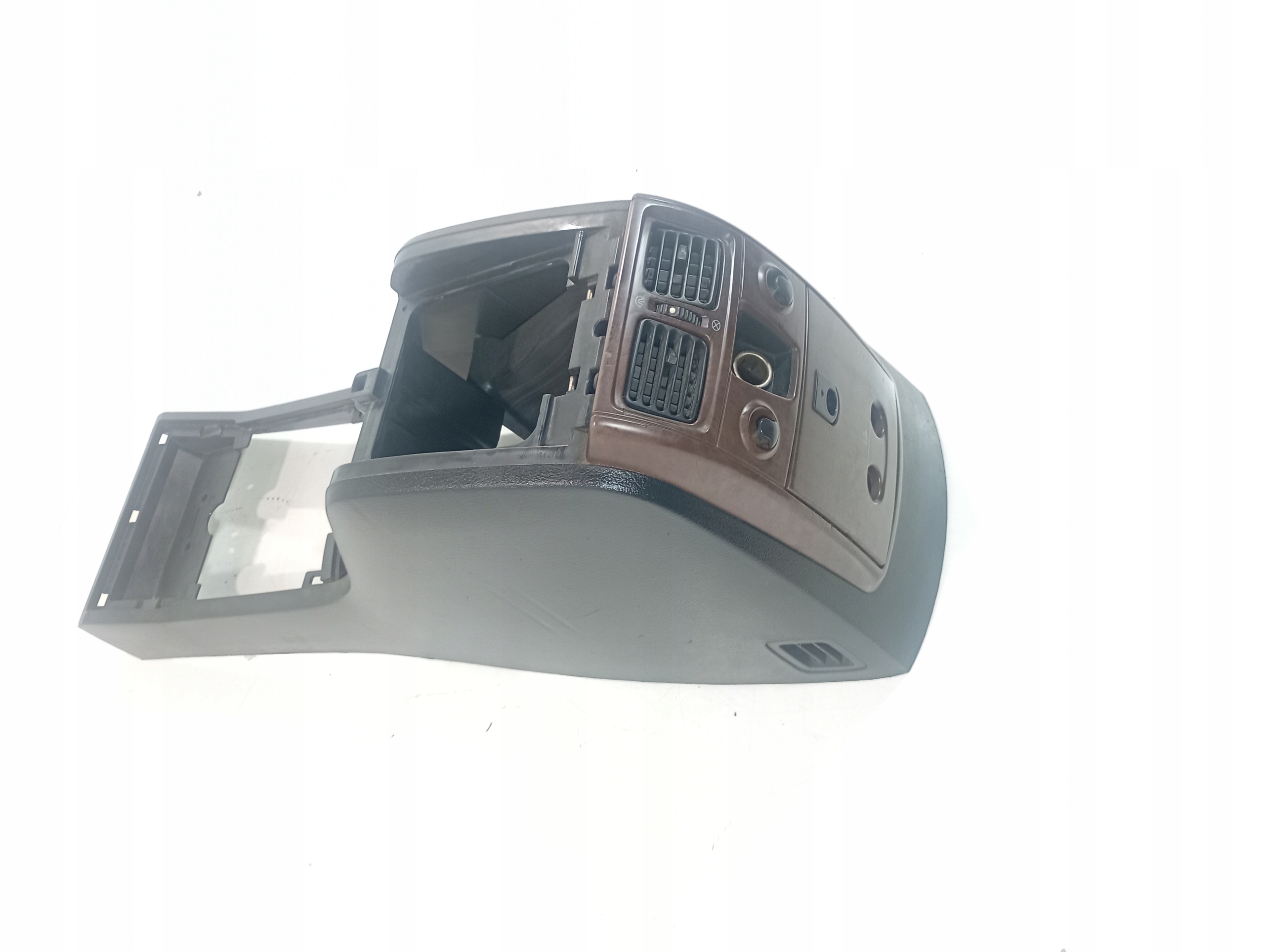 SsangYong Rexton 2 II 01-06 PANEL central