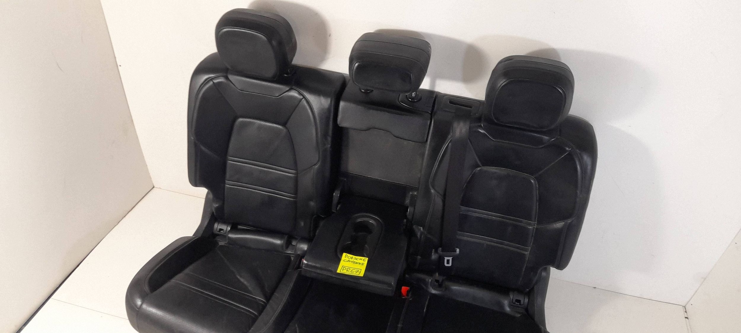 Porsche Cayenne 9Y0 9Y3 Sitz hinten (PR67)