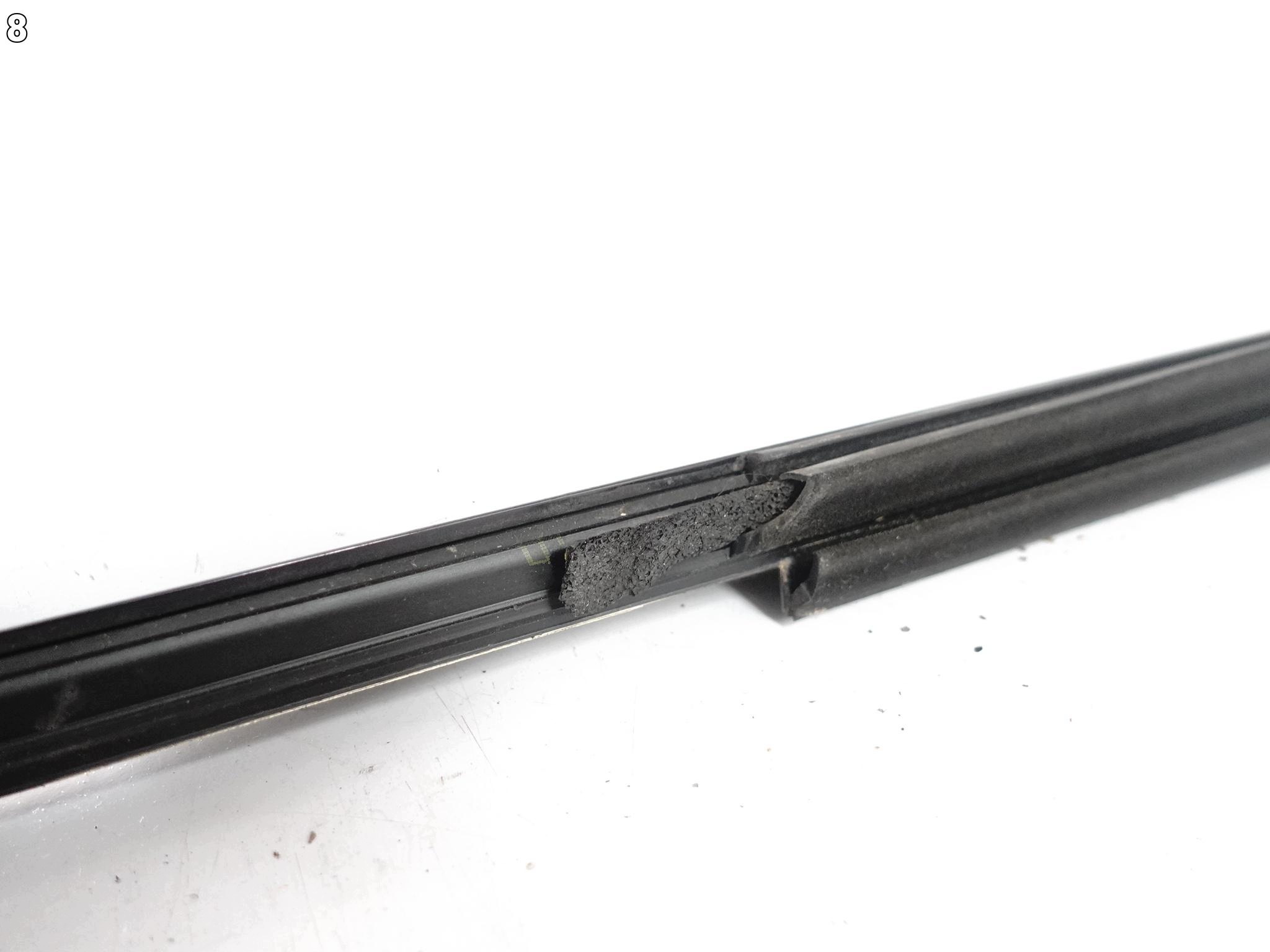 MERCEDES C-class W205 S205 14-21 moulding dust windows door front right
