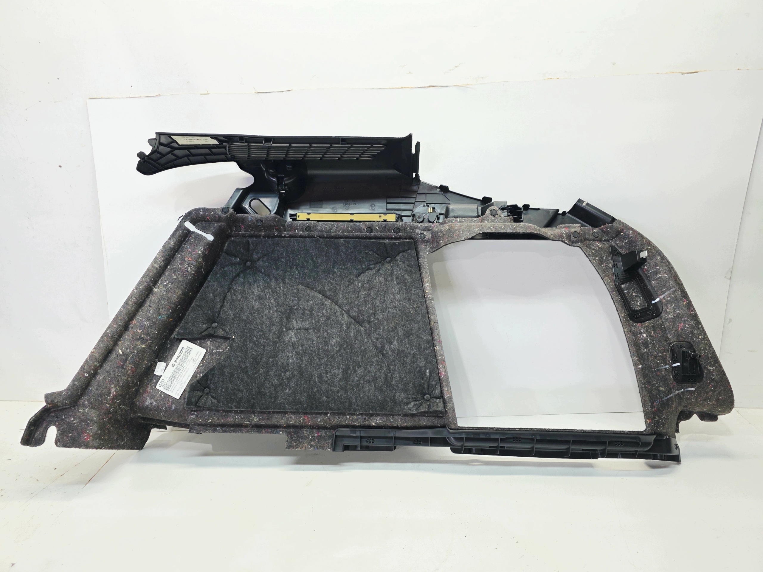 boot upholstery left AUDI A4 B9 AVANT 8W9863879K KTH