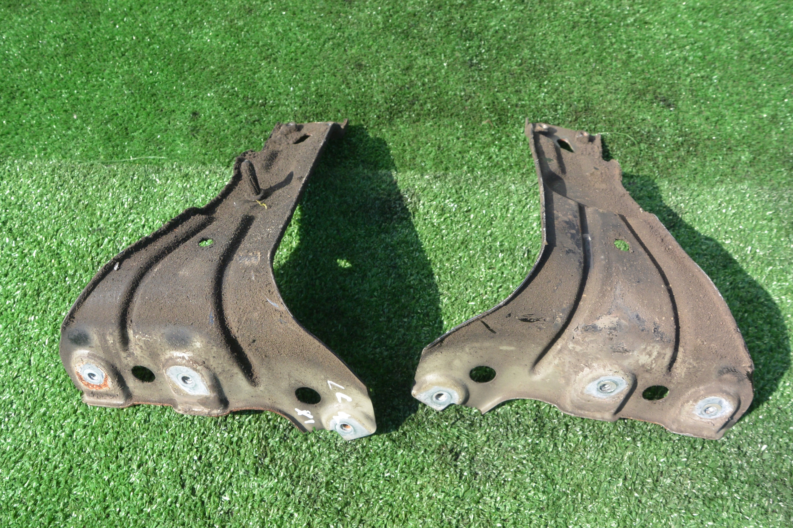 Console Aile Avant Droite Gauche VW PASSAT CC
