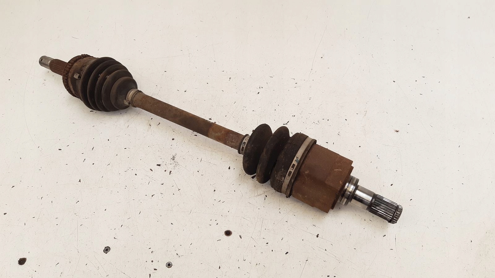 semi-axis left Kia Rio II 1,4