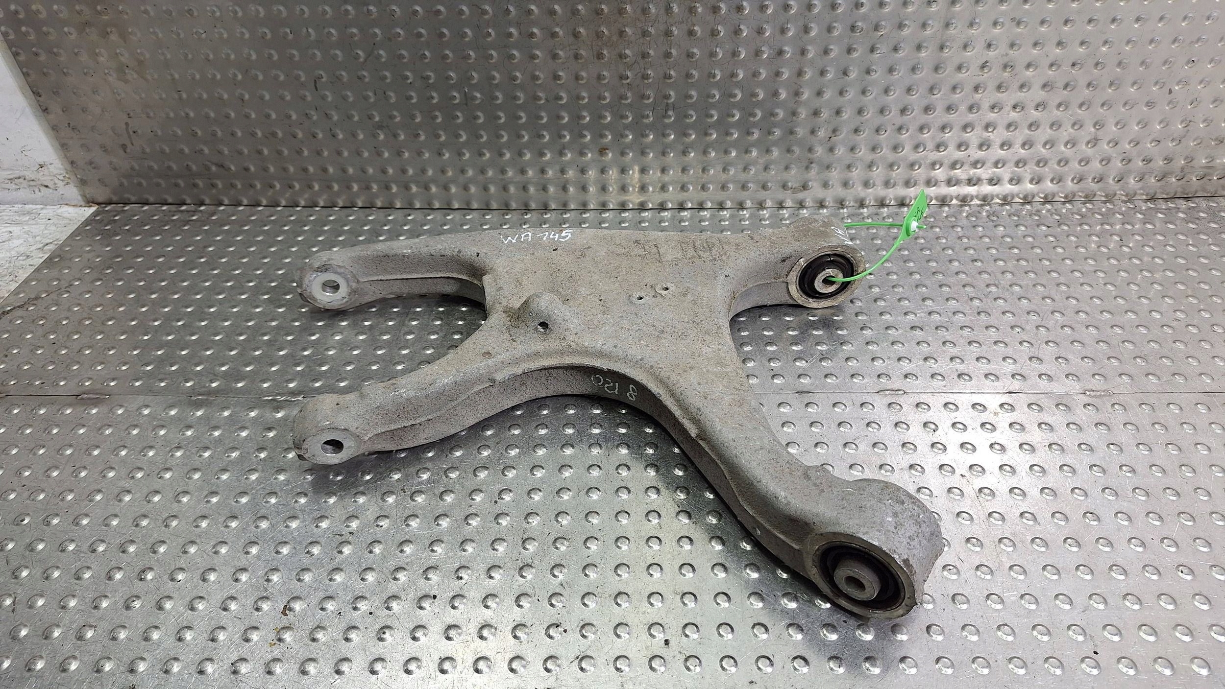 Querlenker rechts heck 8R0505312B AUDI Q5 8R QUATTRO
