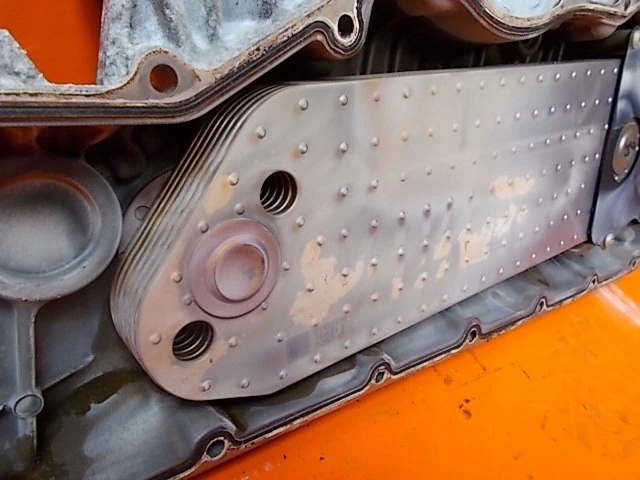 RENAULT GAMA T RANGE 460 DTI МАСЛЯНЫЙ РАДИАТОР