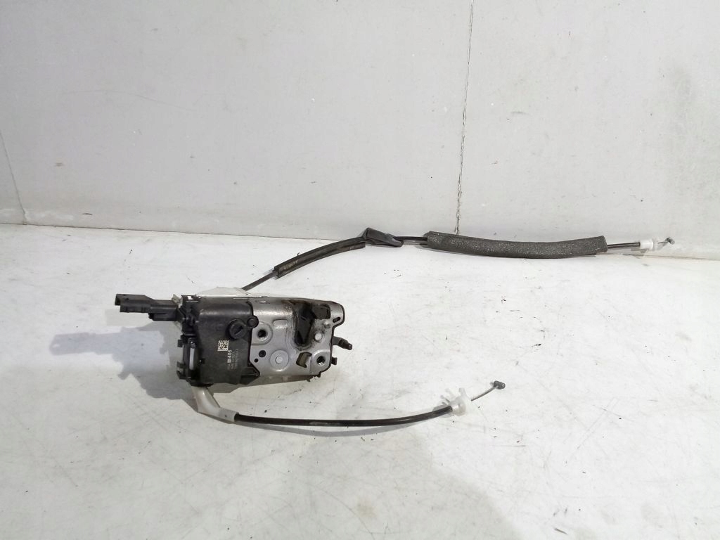 Peugeot Partner II lock right front 828405