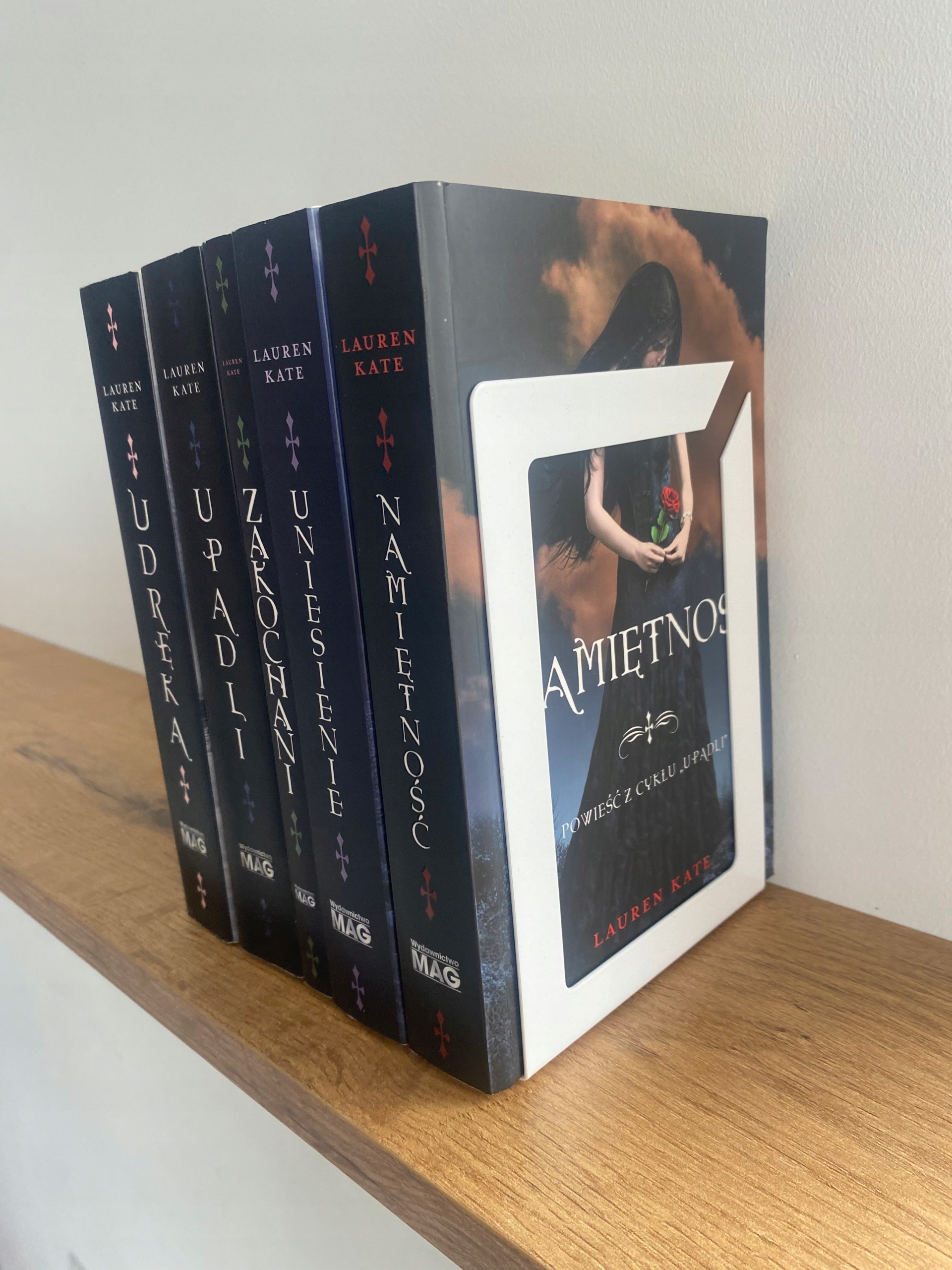 Podpórka do książek biała KWADRAT + GRATIS Marka bez marki