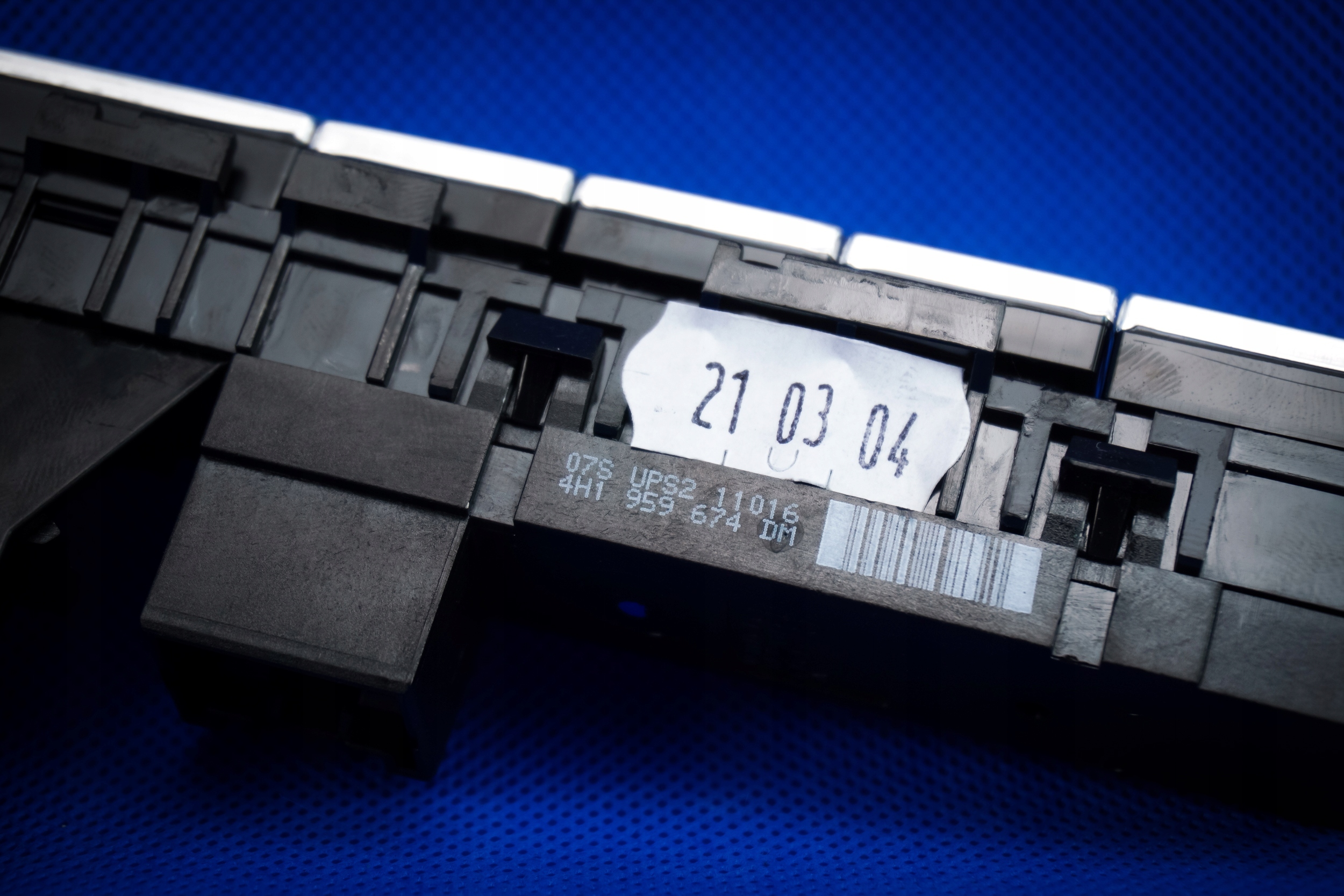 Commandes zespolone Audi A8 S8 4H 4H1959674DM