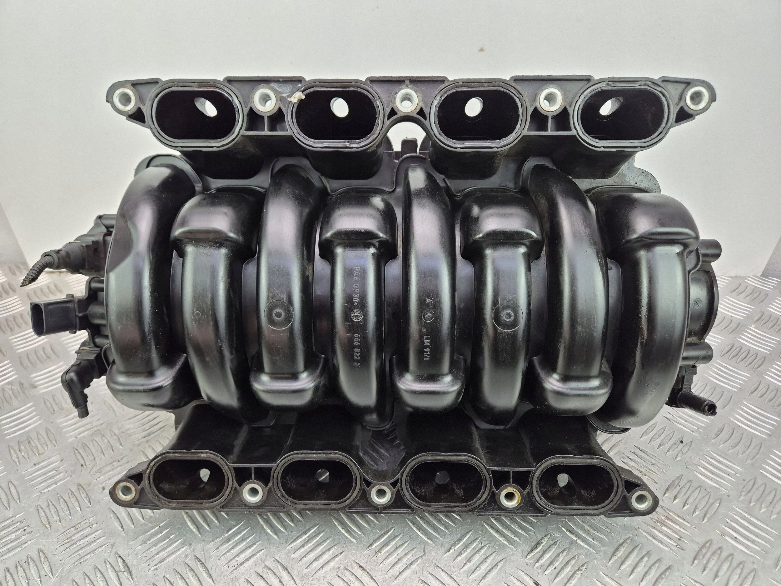 BMW 7 E65 E66 750i intake manifold 7531618 N62B48B