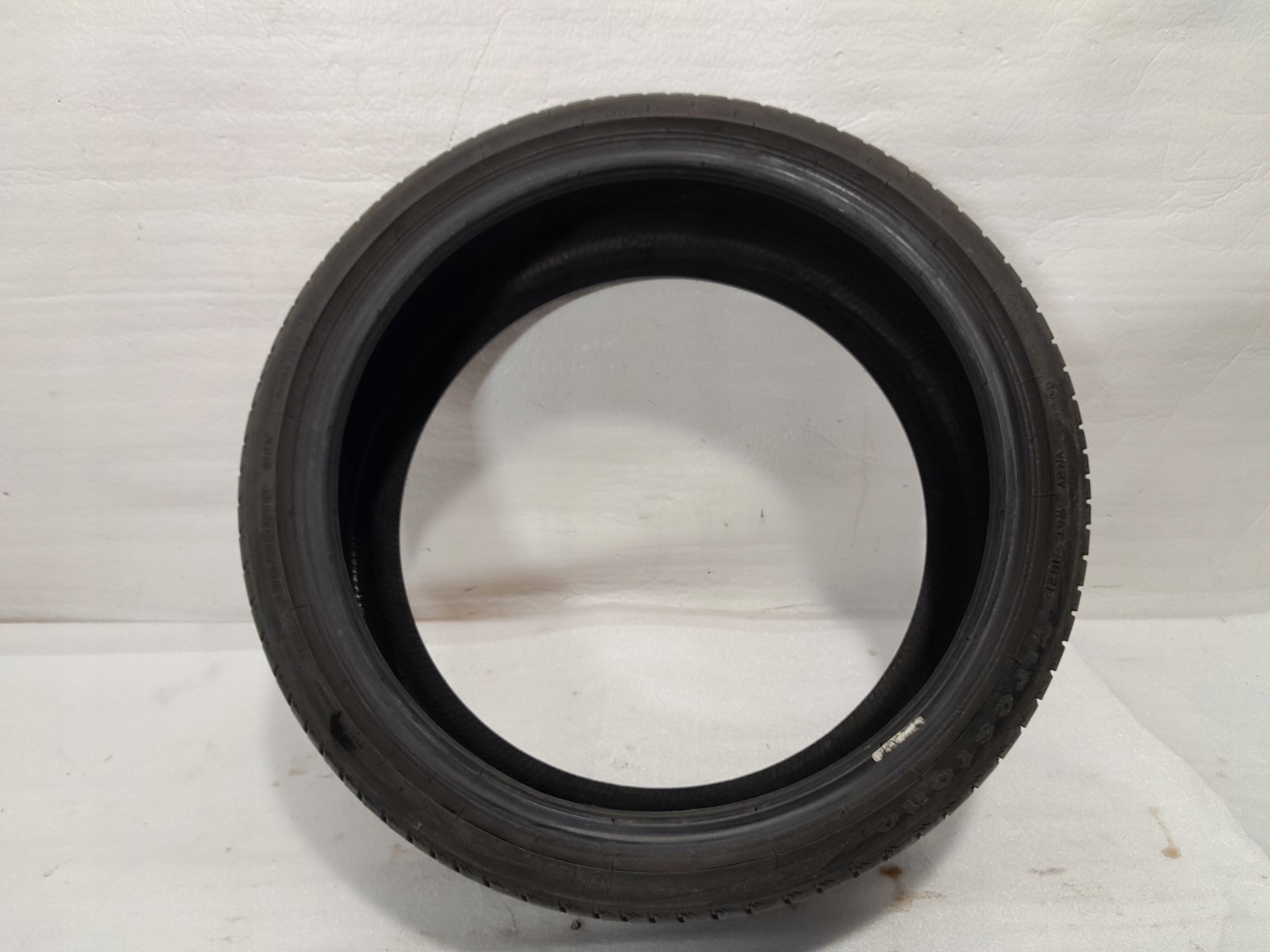 gomma letnia Firestone Roadhawk 235/35 R19