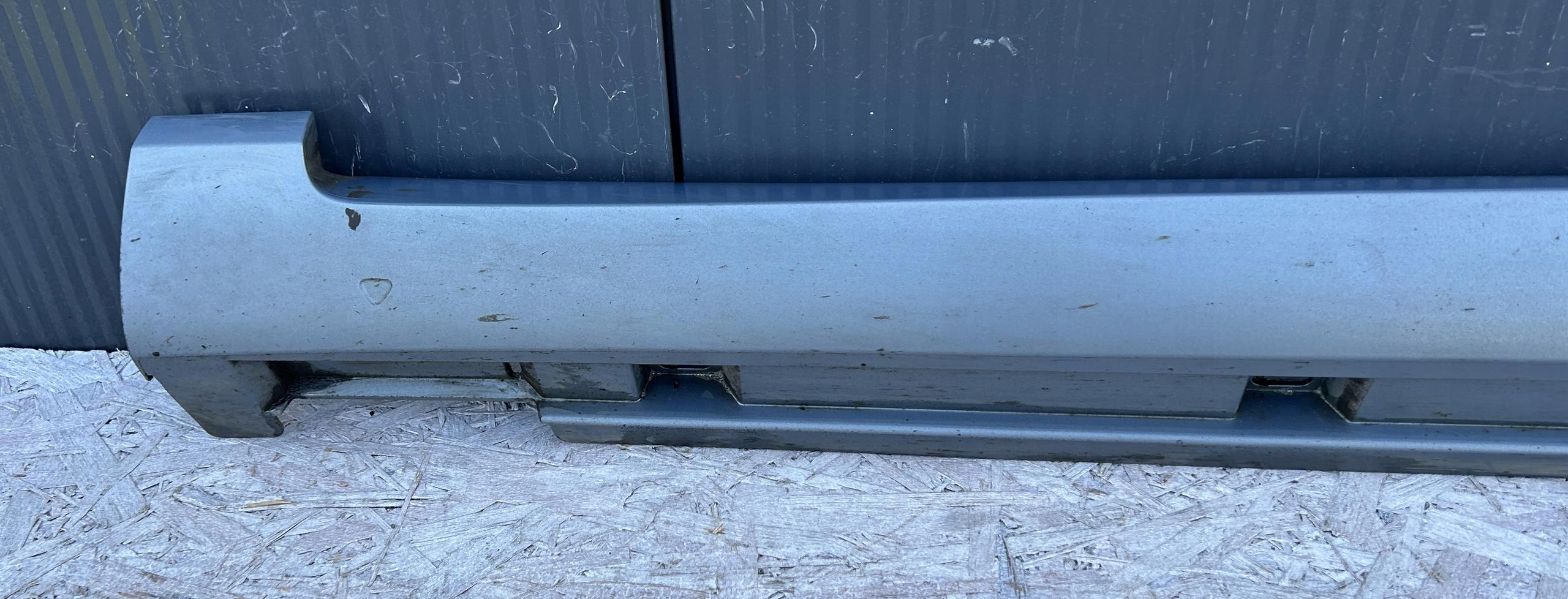 moulding threshold left VW PASSAT B7 KOMBI 10-14 LC7Z