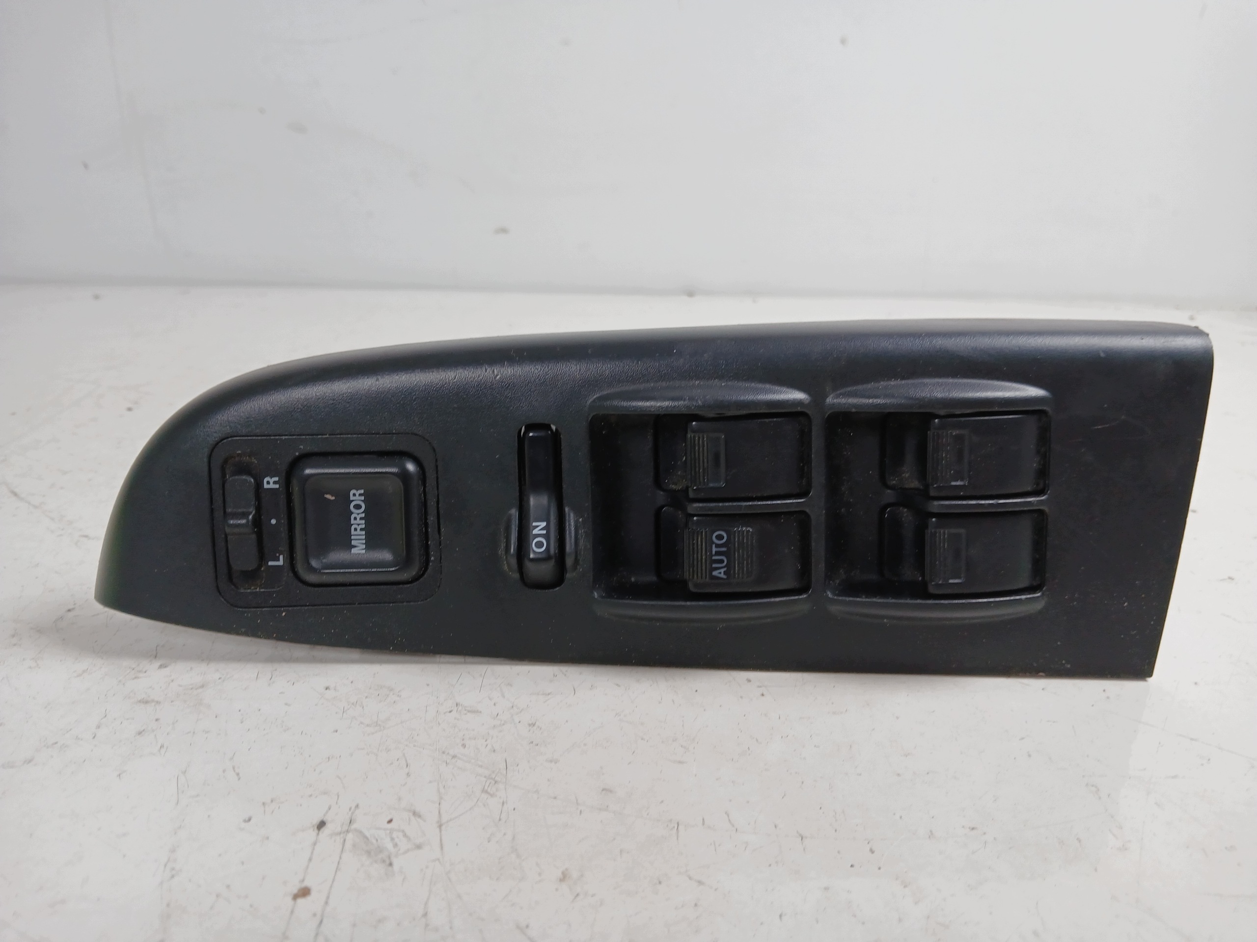 HONDA ACCORD VI PANEL okna levý předek