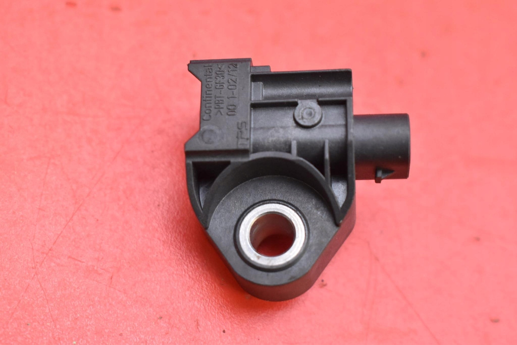 impact sensor right 95920-AA150 KIA SPORTAGE 5 V 21-25